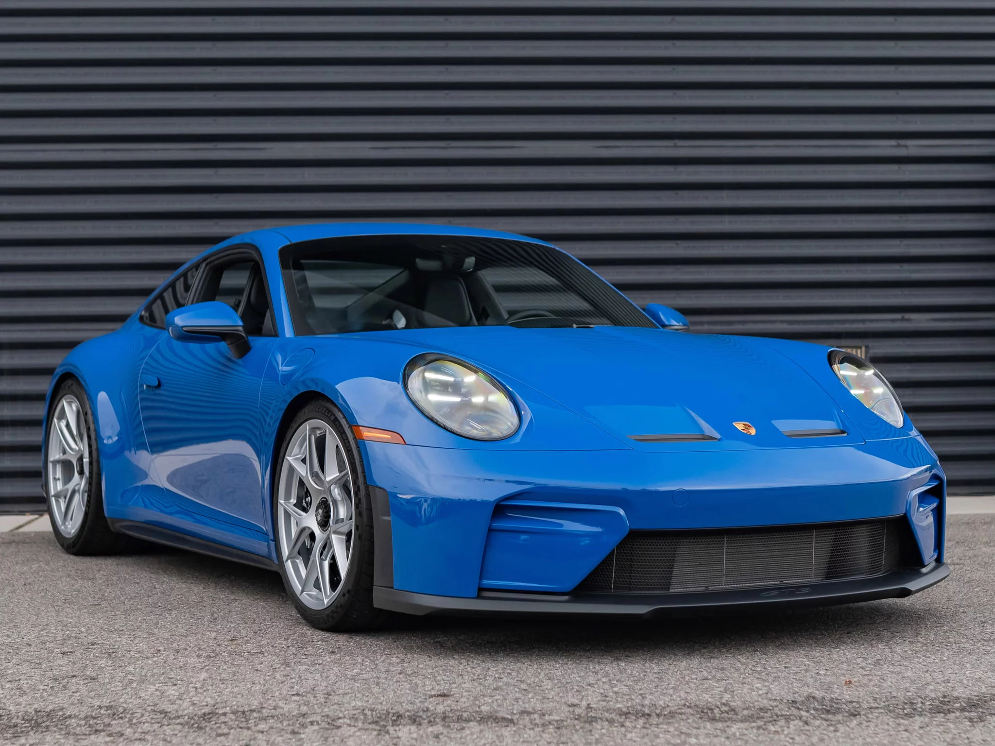 Lugano Blue Porsche 911 GT3