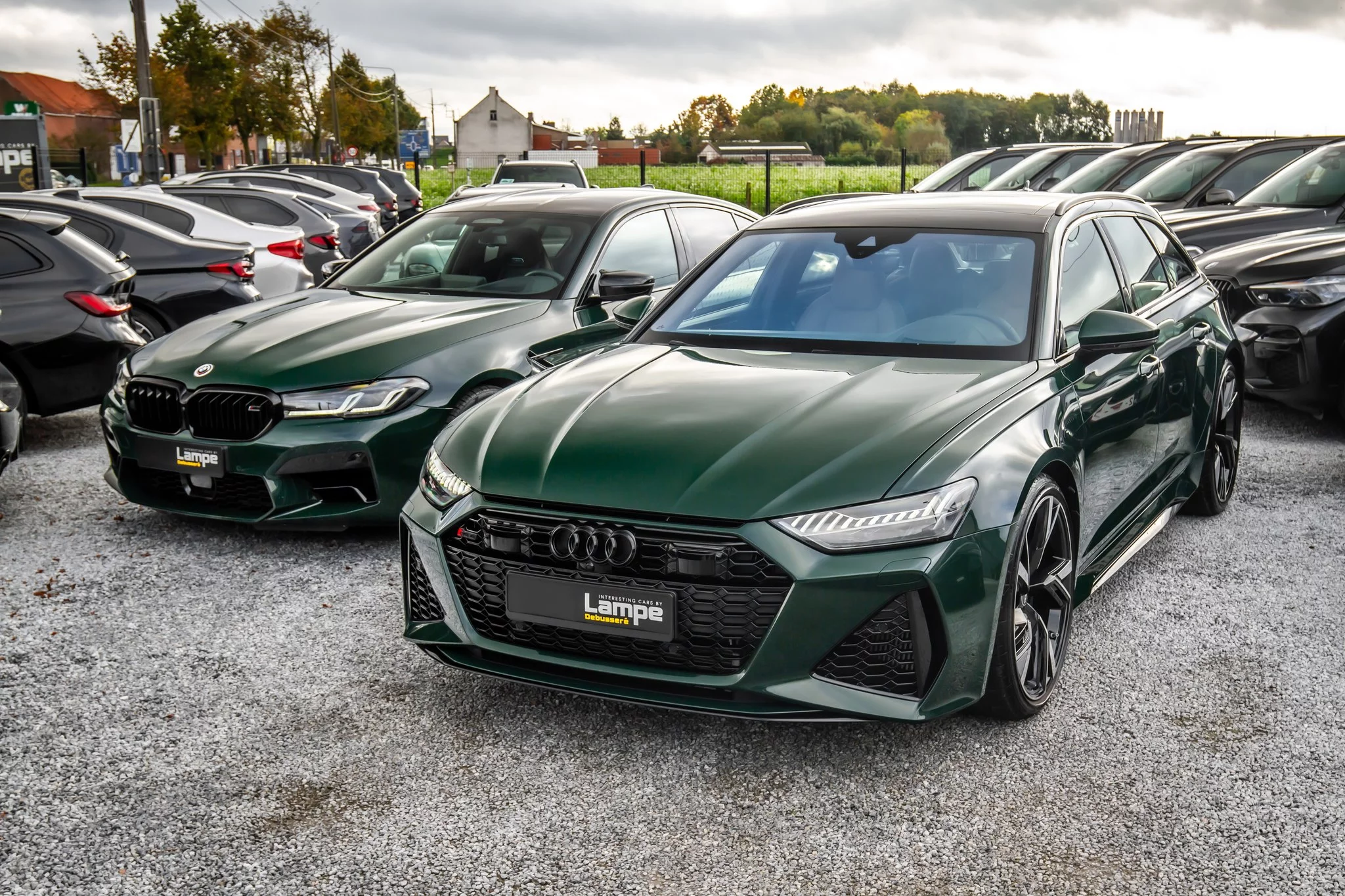 Goodwood Green vs British Racing Green
