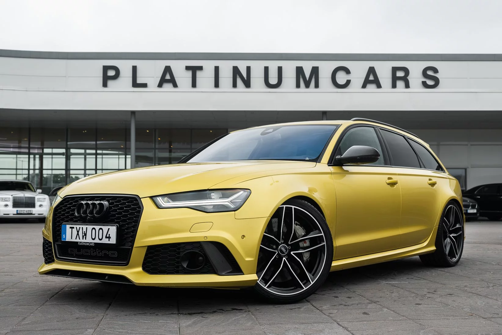 Austin Yellow Audi RS6 Avant