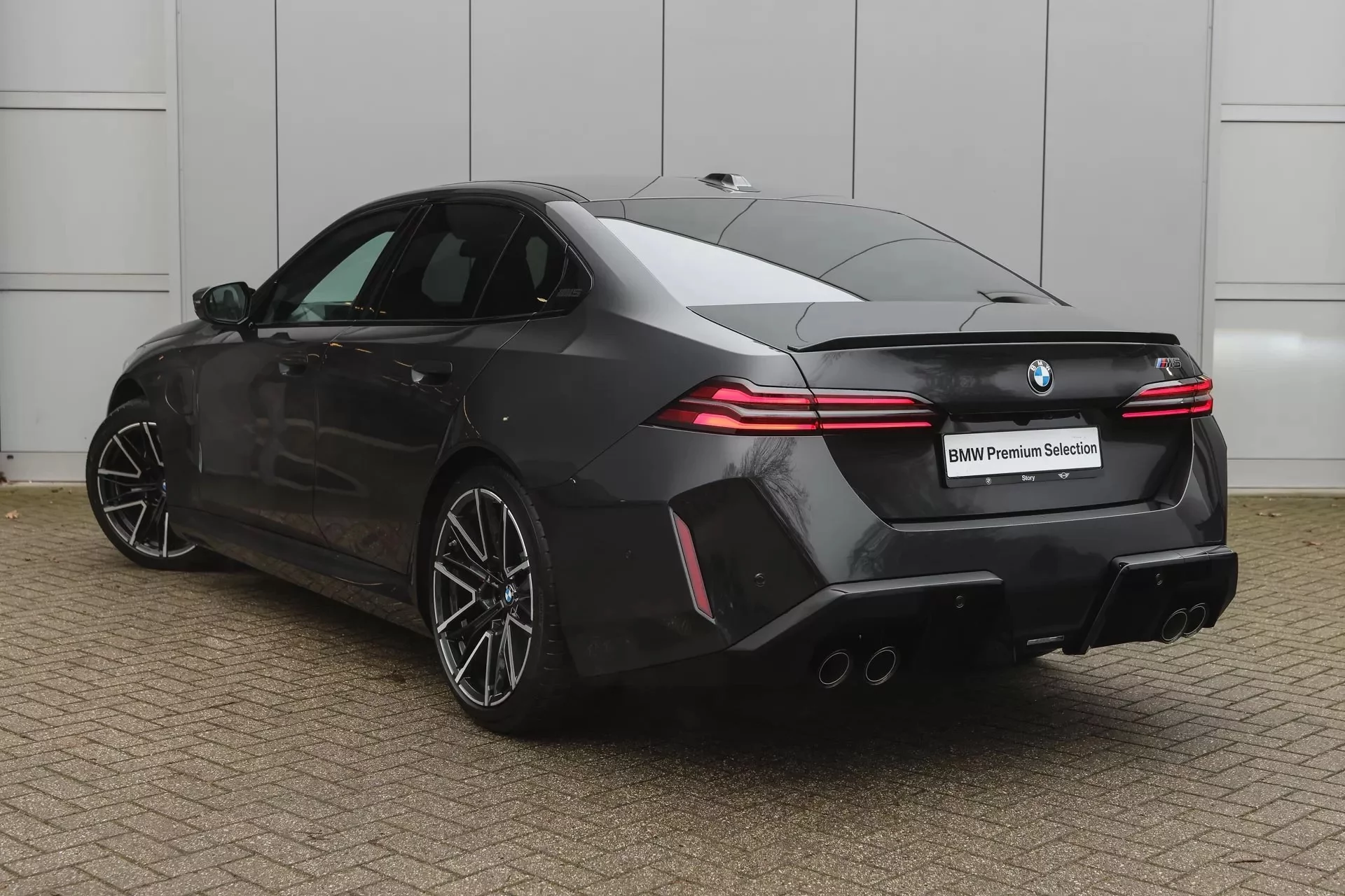 Sophisto Grey II BMW M5
