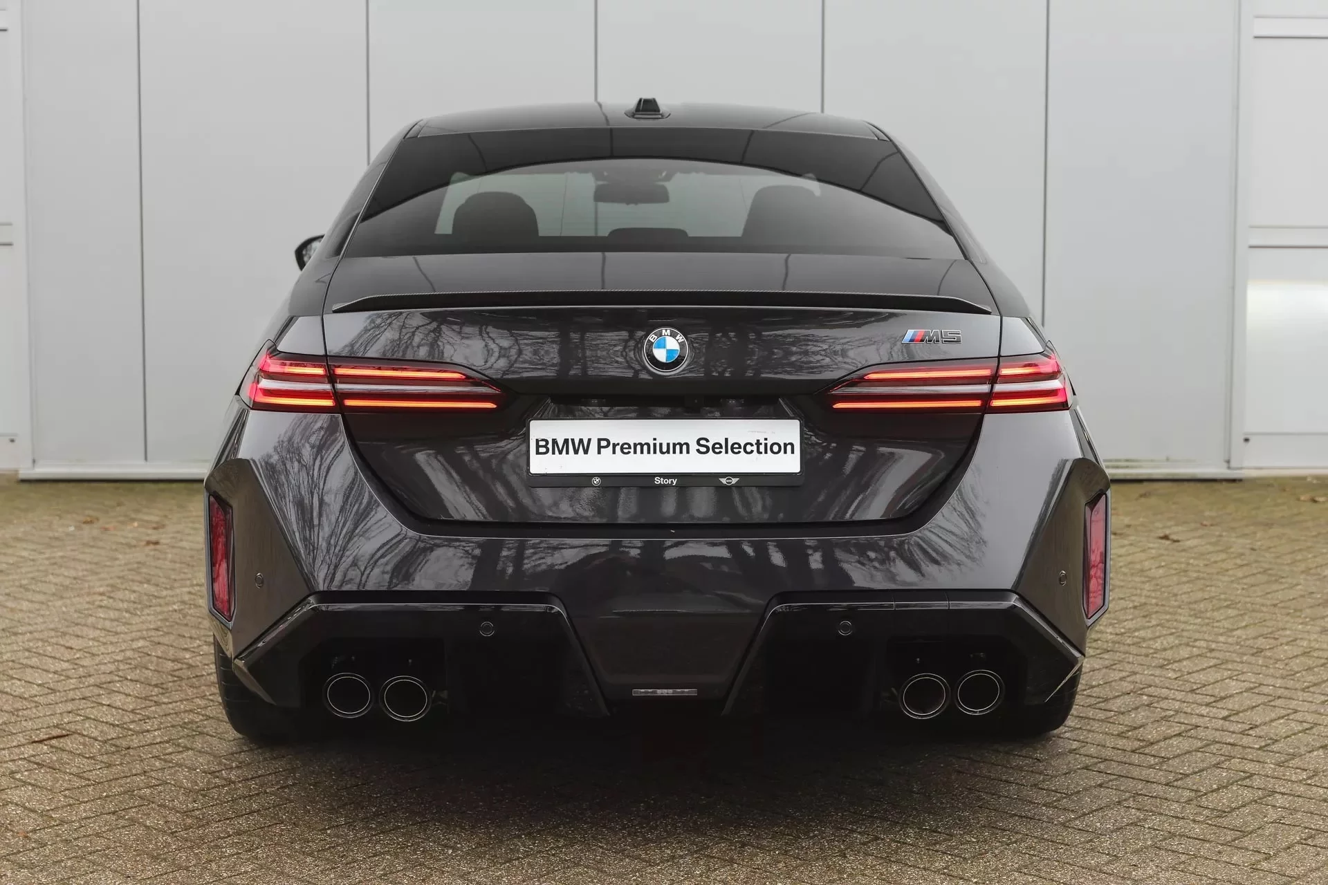 Sophisto Grey II BMW M5