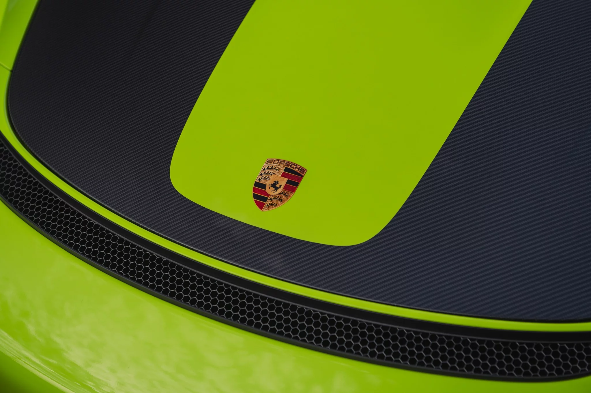 Acid Green Porsche 718 Spyder RS