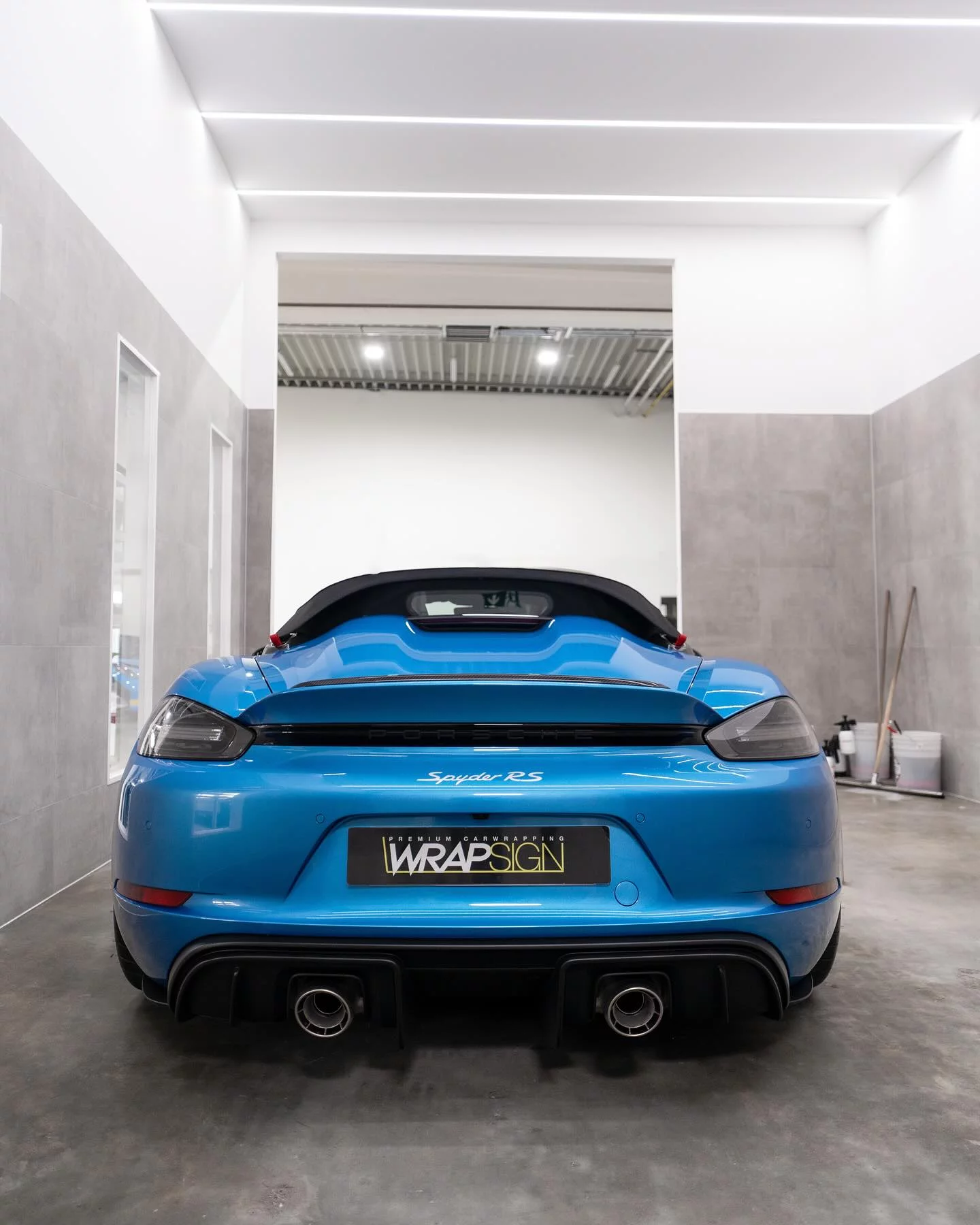 South Sea Blue Porsche 718 Spyder RS