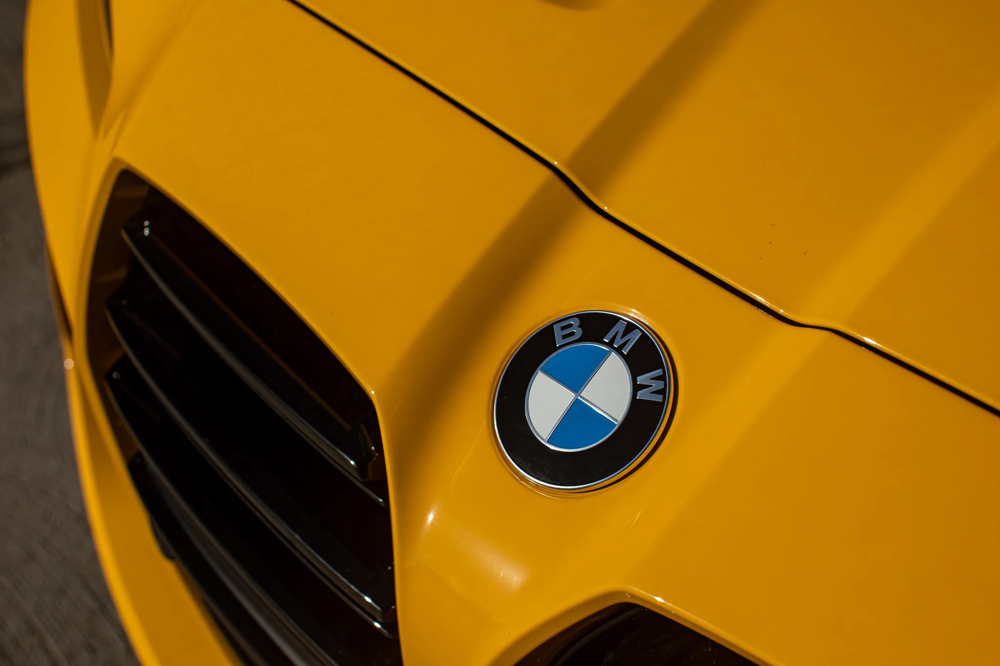 Speed Yellow BMW M3