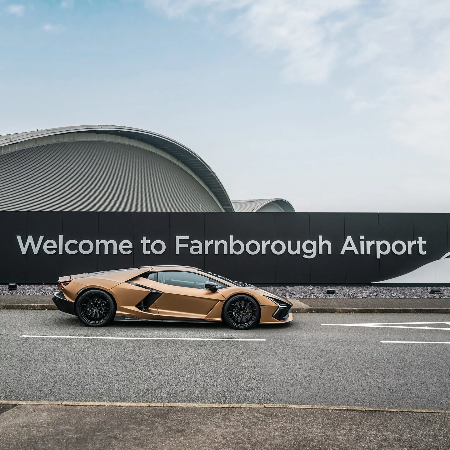 Bronzo Zenas Lamborghini Revuelto