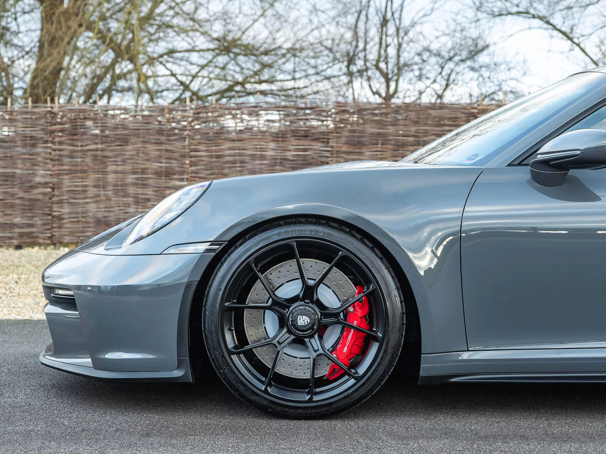 Grigio Telesto Porsche 911 GT3