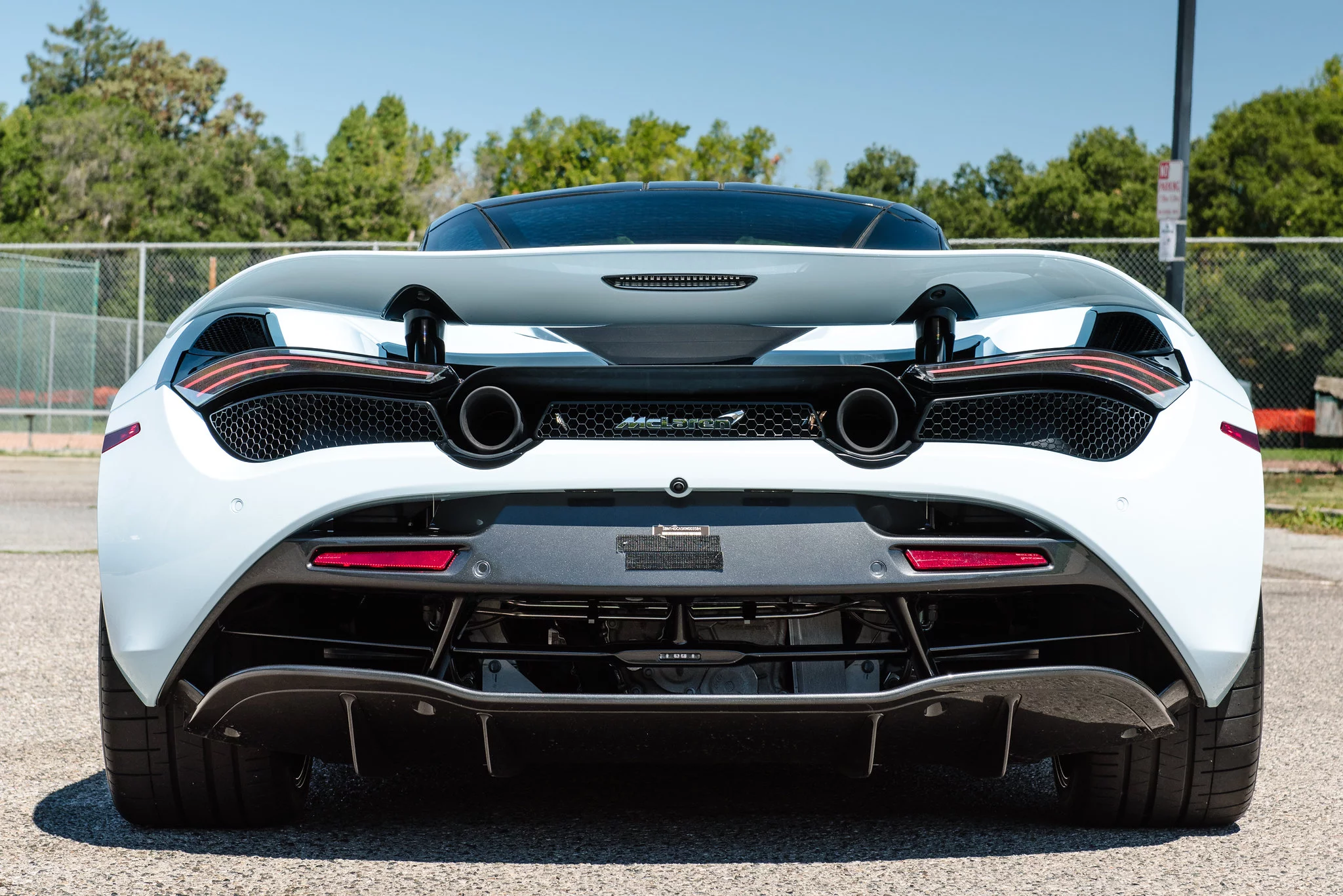 Muriwai White McLaren 720S