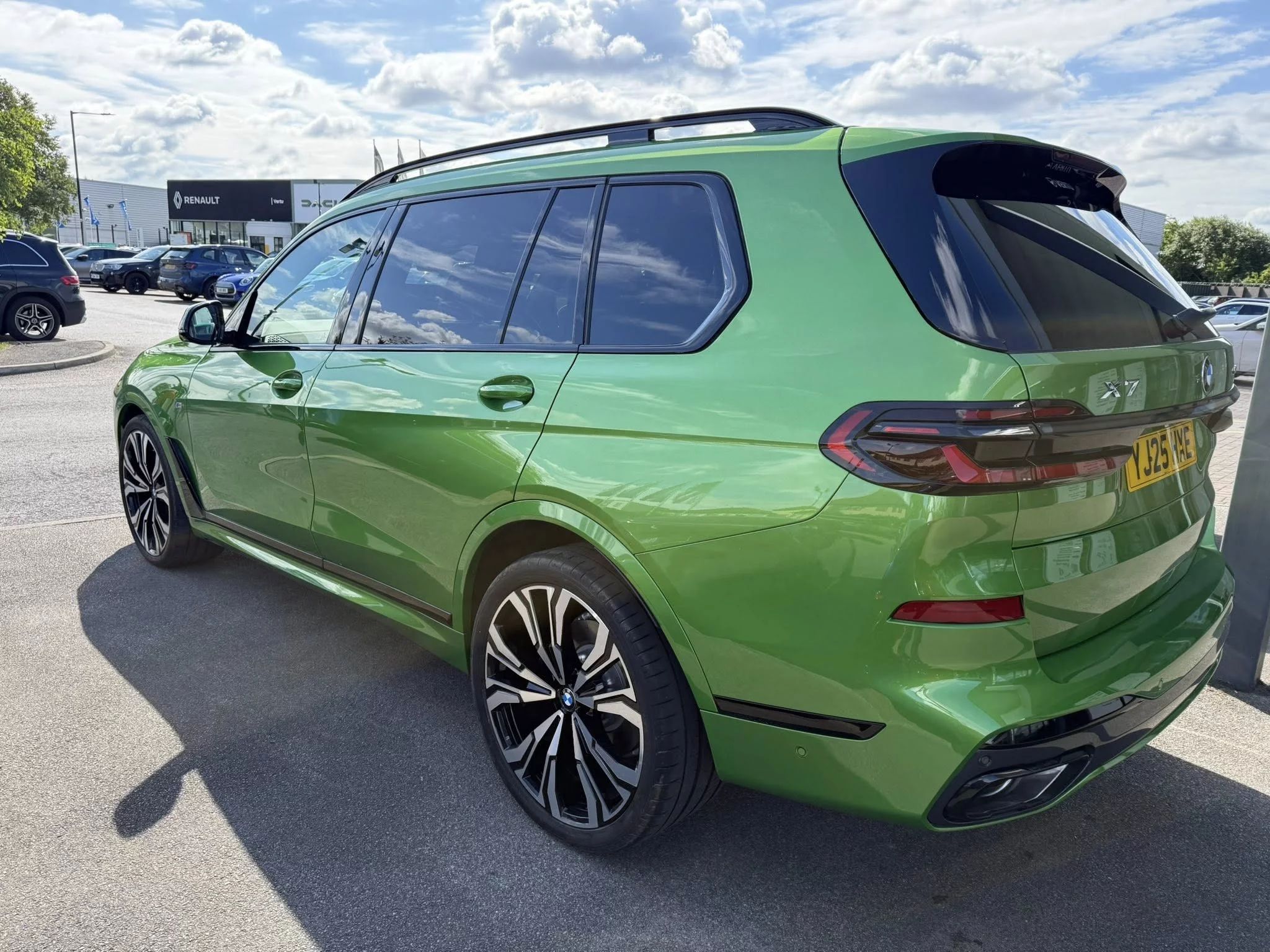 Java Green II BMW X7