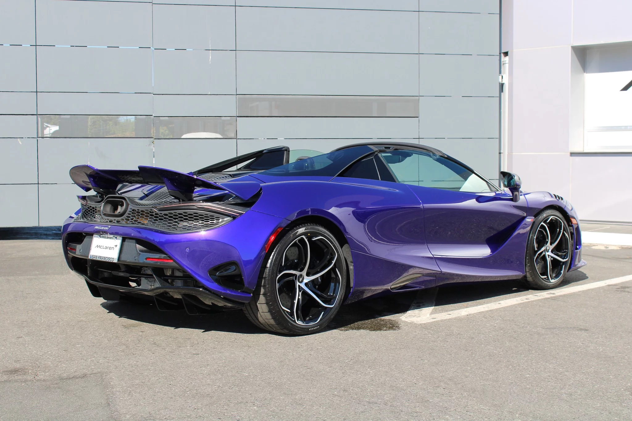 Lantana Purple McLaren 750S