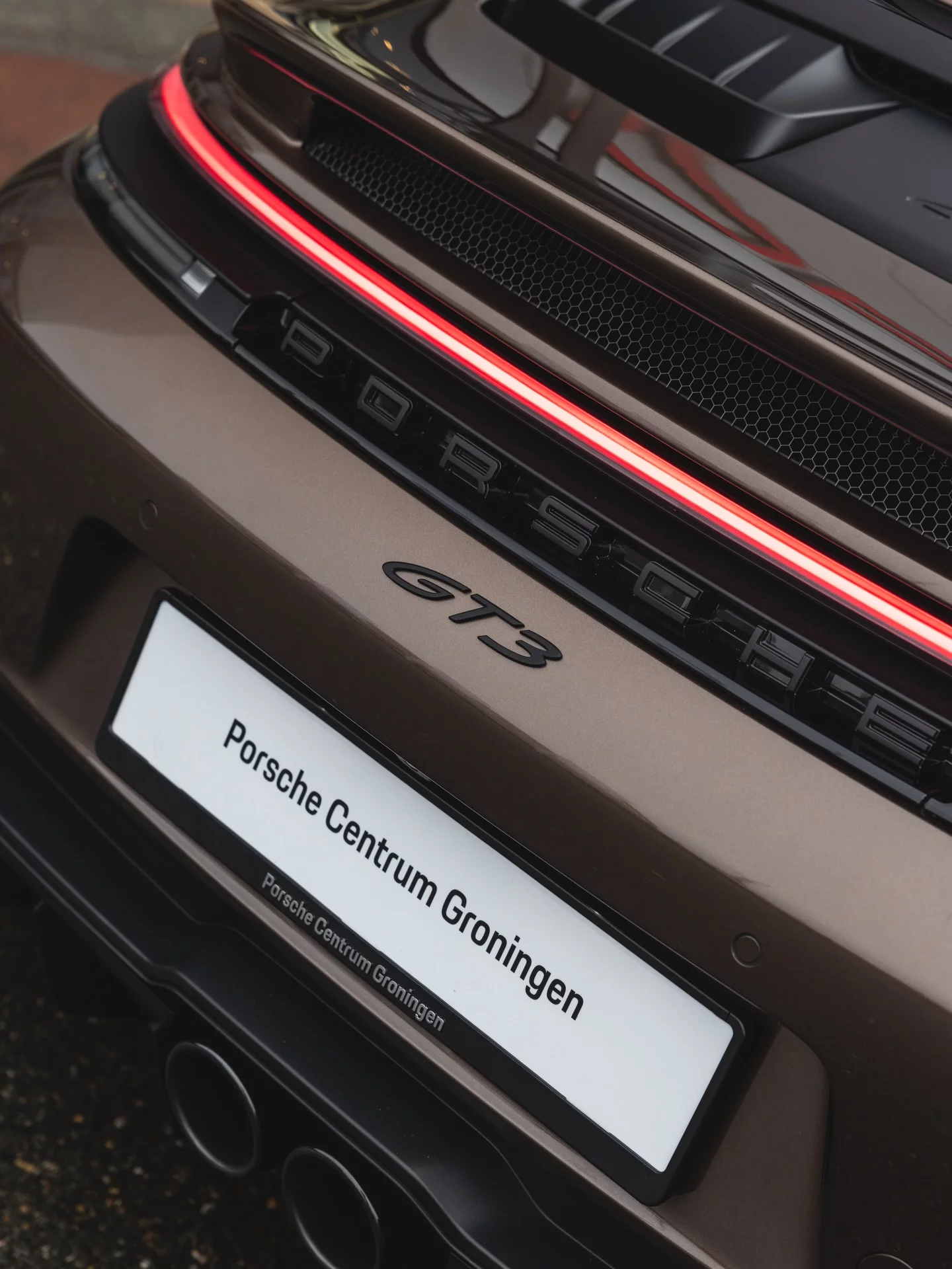 Chestnut Brown Metallic Porsche 911 GT3