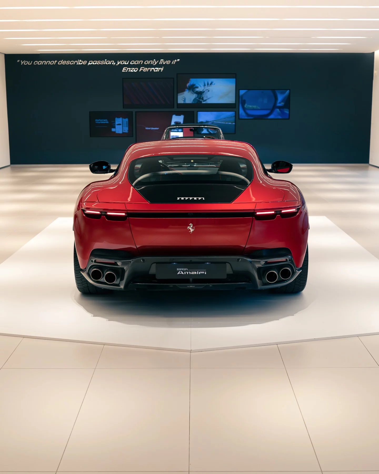 Rosso Portofino Ferrari Amalfi