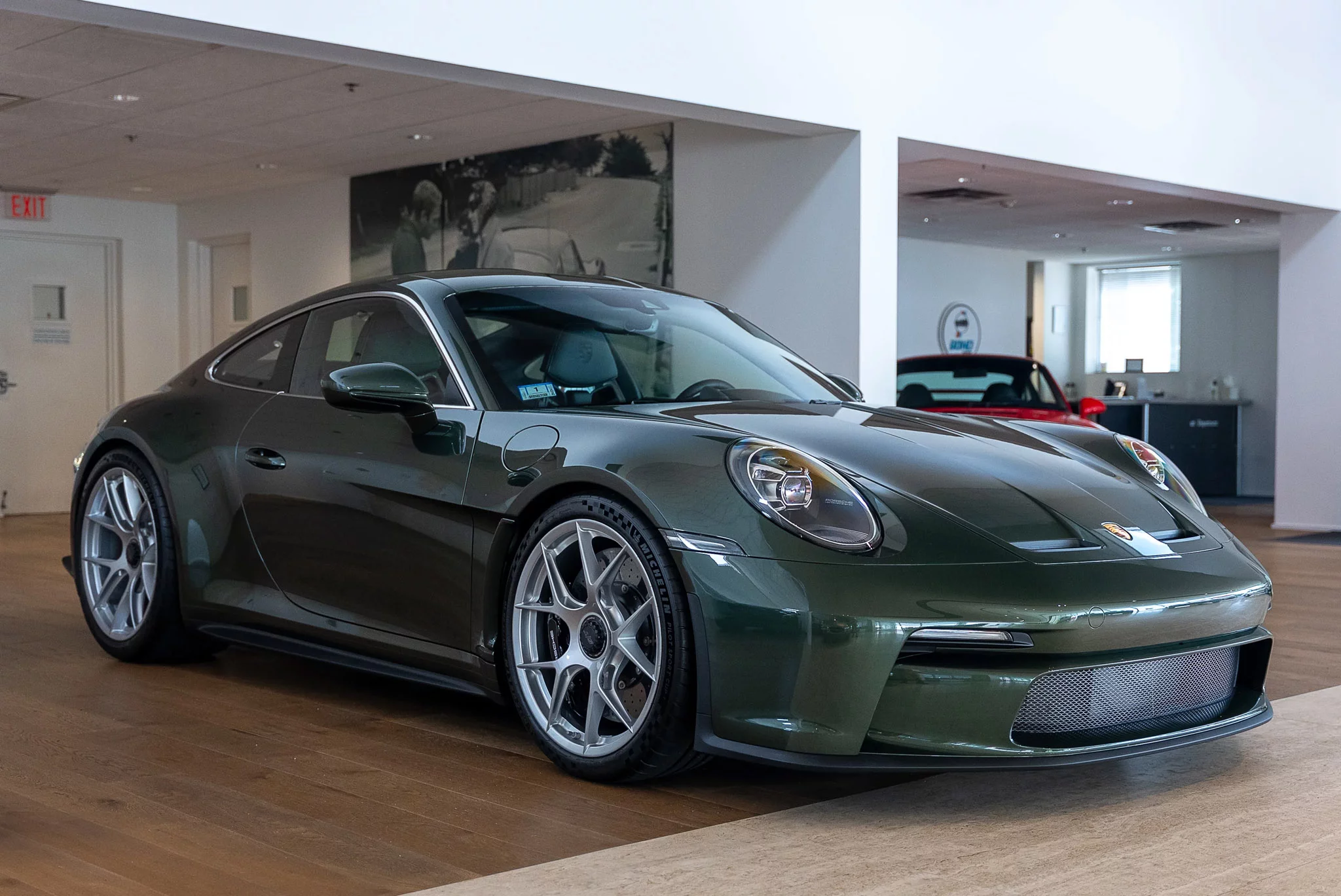 Oak Green Metallic Porsche 911 S/T