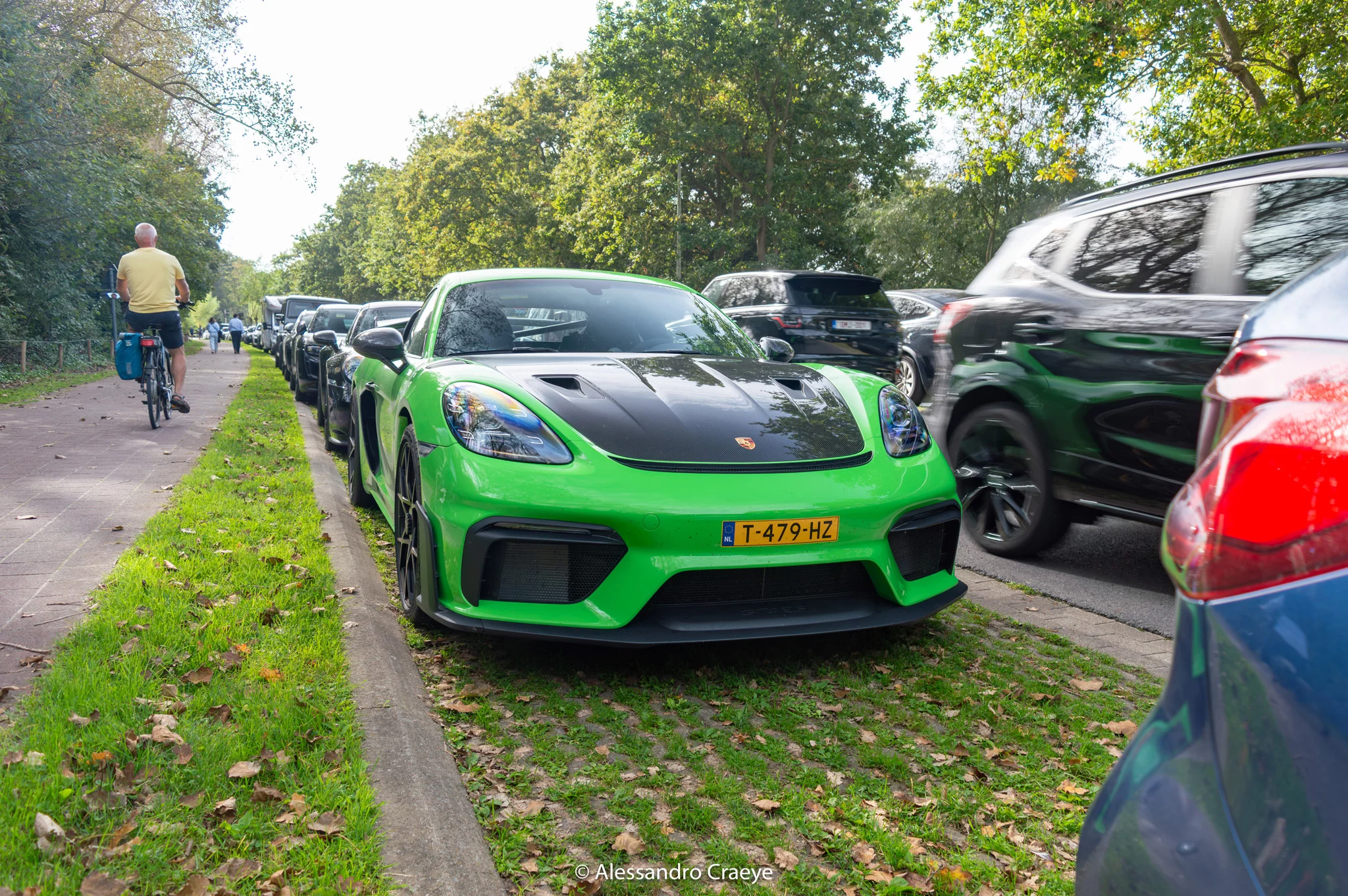 Yellow Green Porsche 718 Cayman GT4 RS