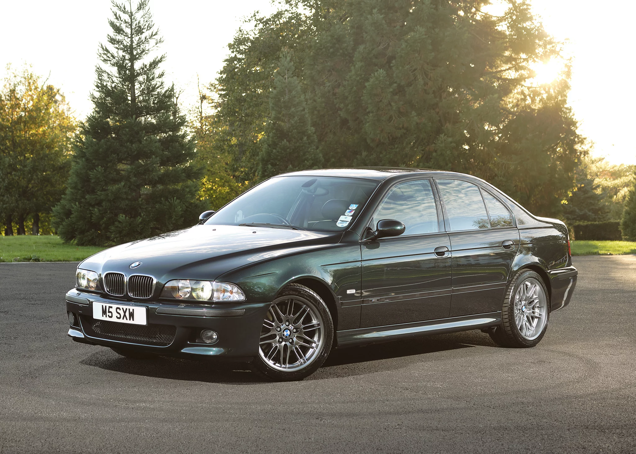 Oxford Green II BMW M5