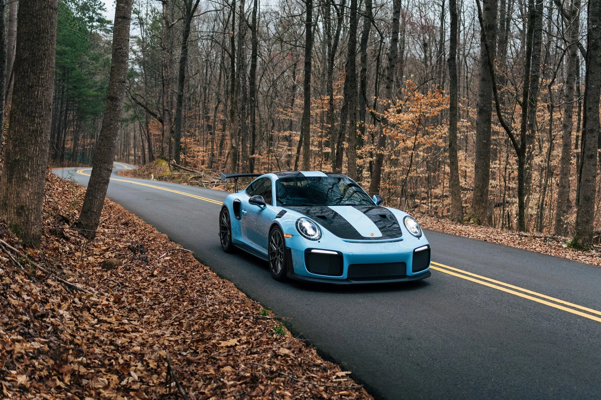 Gulf Blue Porsche 911 GT2 RS