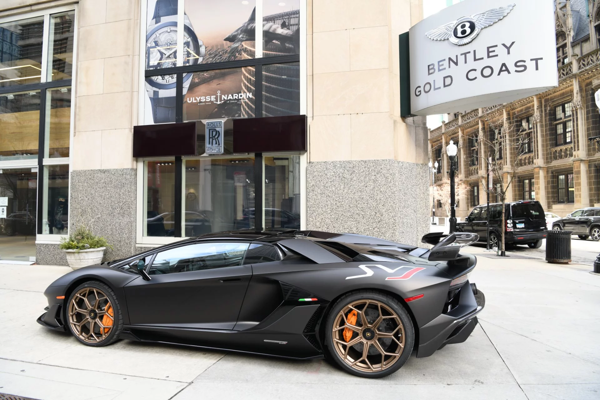 Marrone Apus Lamborghini Aventador