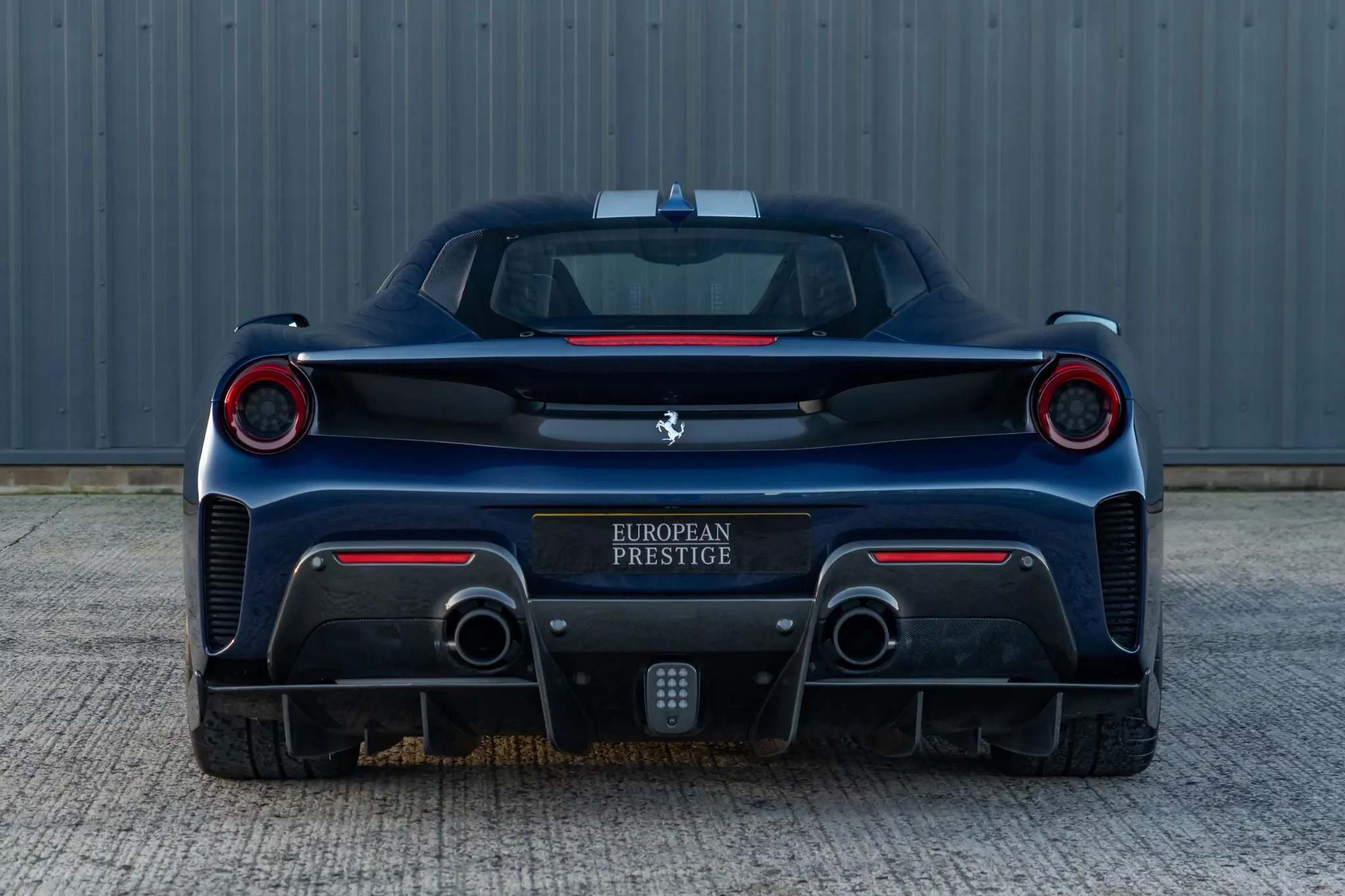 Blu Swaters Ferrari 488