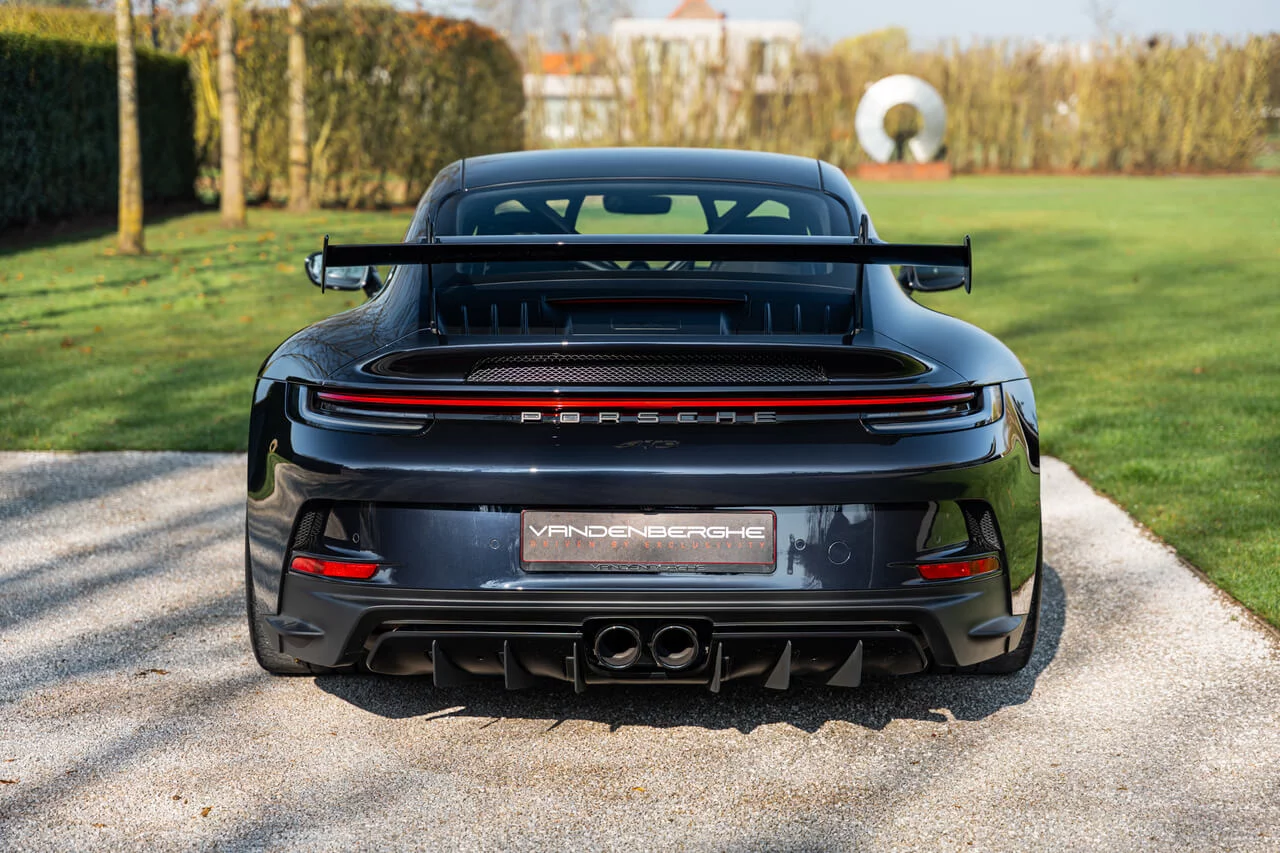 Dark Sapphire Metallic Porsche 911 GT3