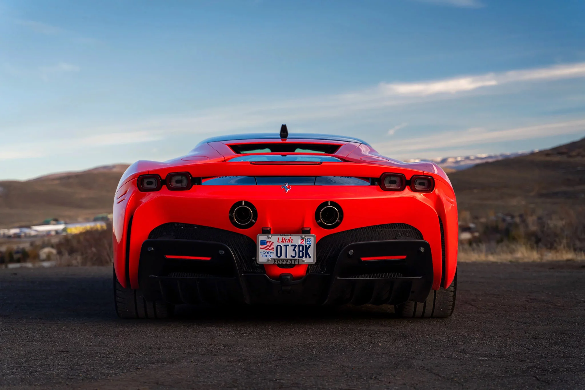 Rosso Dino Ferrari SF90