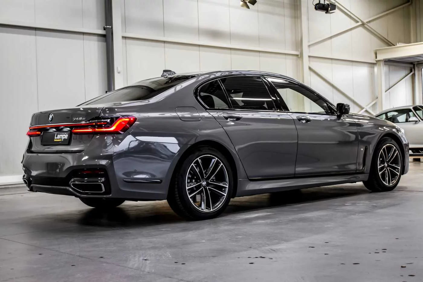 Bernina Grey BMW 7 Series
