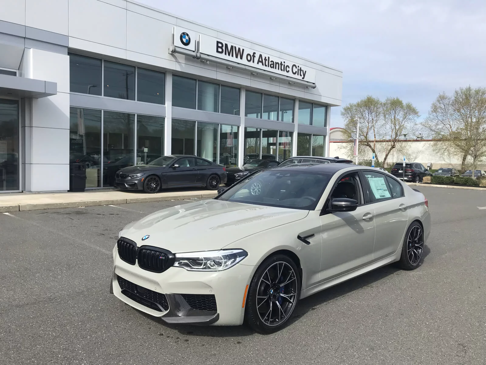 Fashion Grey BMW M5