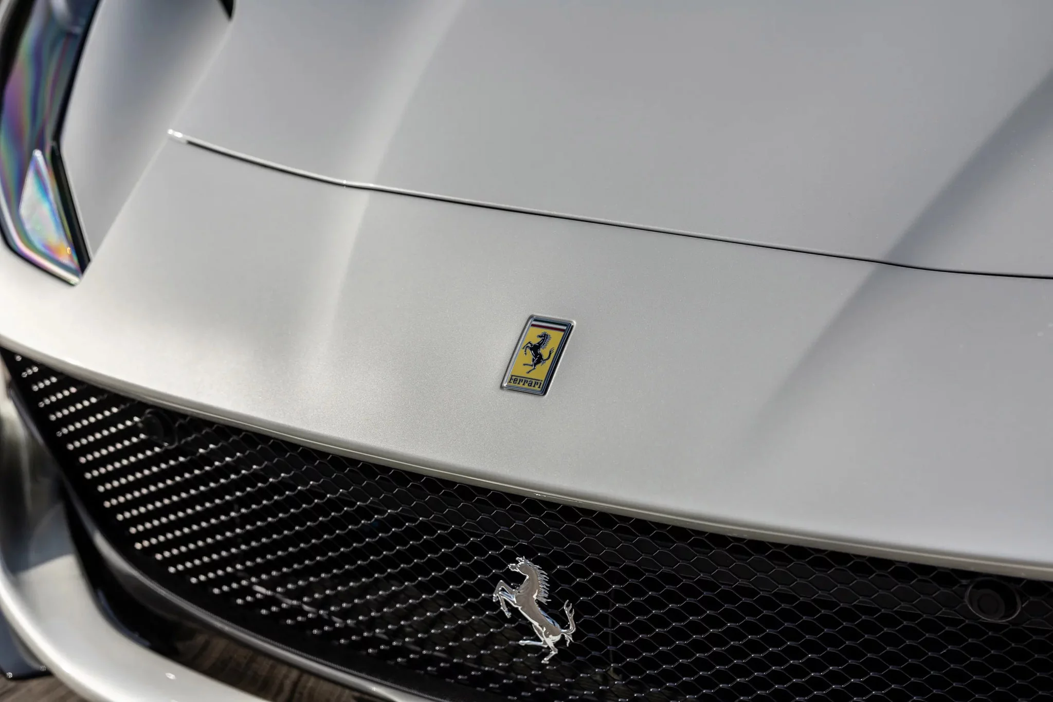 Bianco Italia Ferrari 812