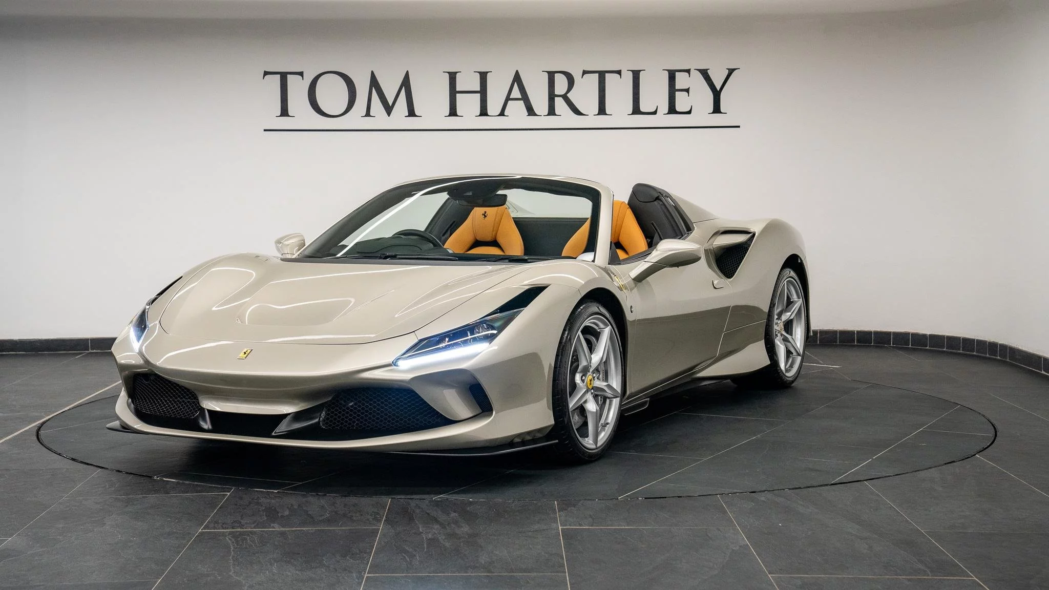 Grigio Ingrid Ferrari F8