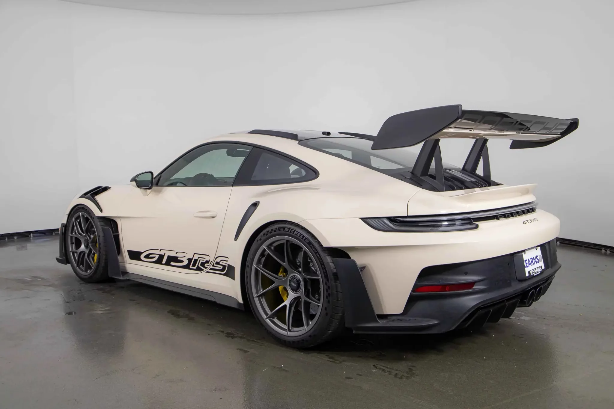 Creme White Porsche 911 GT3 RS