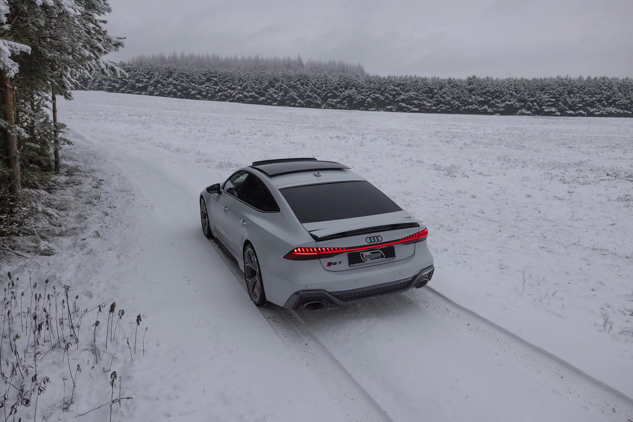 Glacier White Matte Audi RS7 Sportback