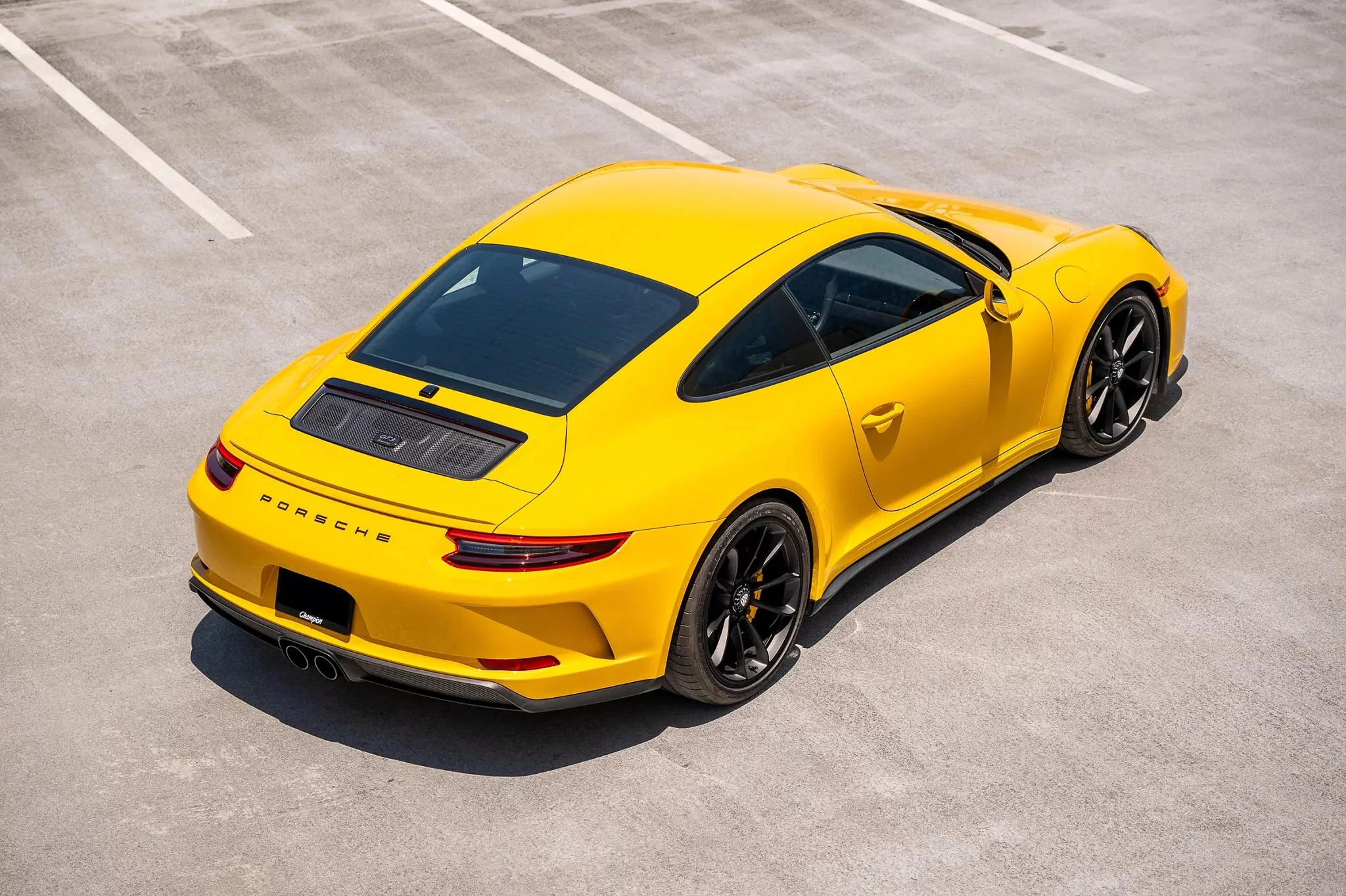 Speed Yellow Porsche 911 GT3
