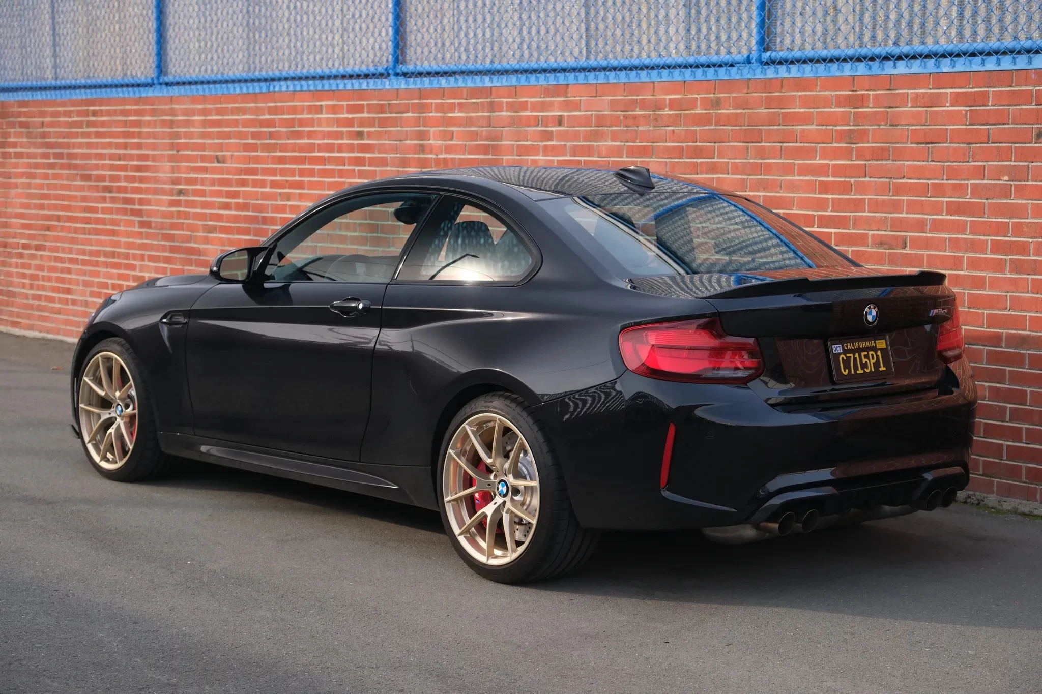 Sapphire Black BMW M2