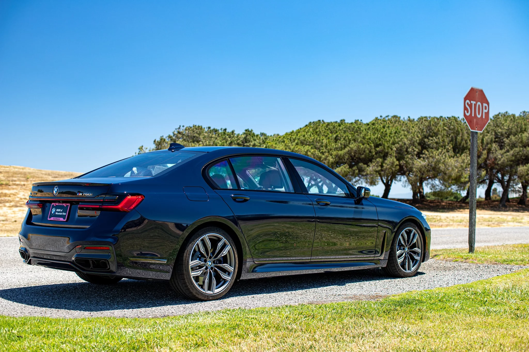 Black Blue BMW 7 Series