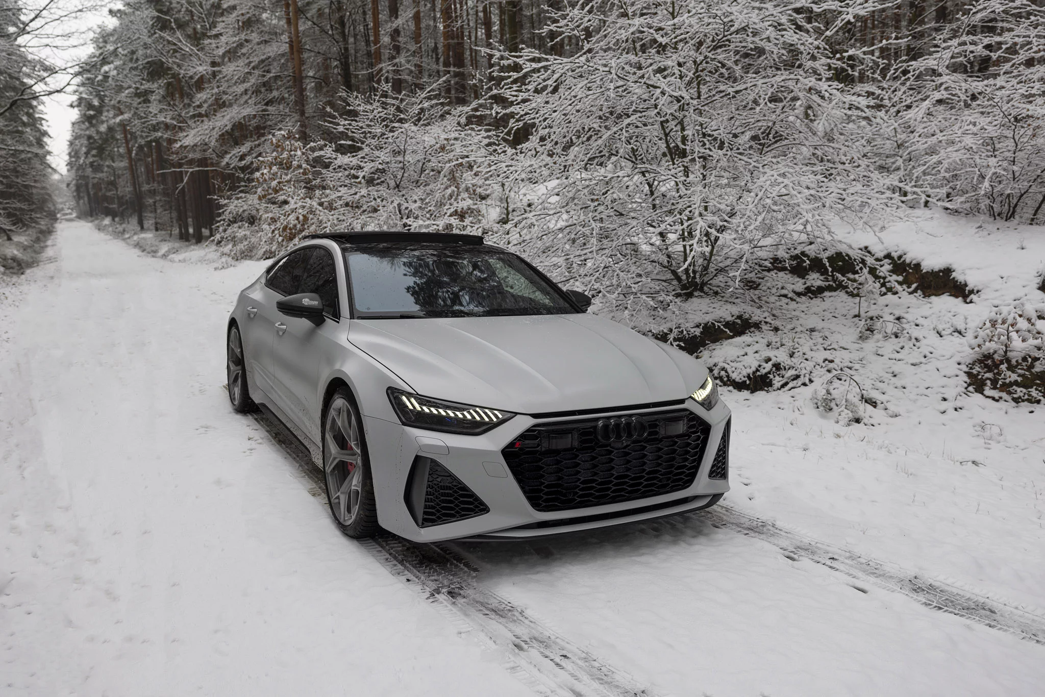Glacier White Matte Audi RS7 Sportback