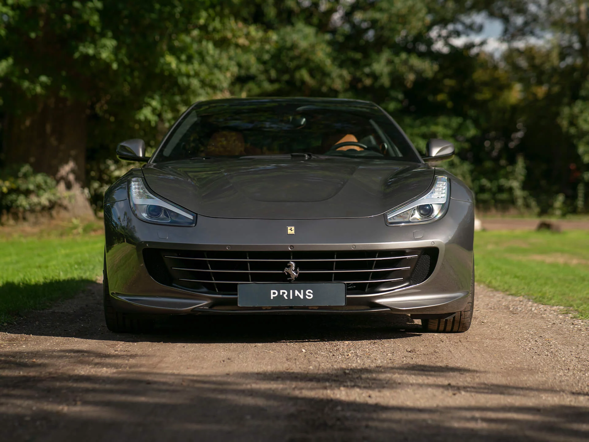 Grigio Ferro Ferrari GTC4Lusso
