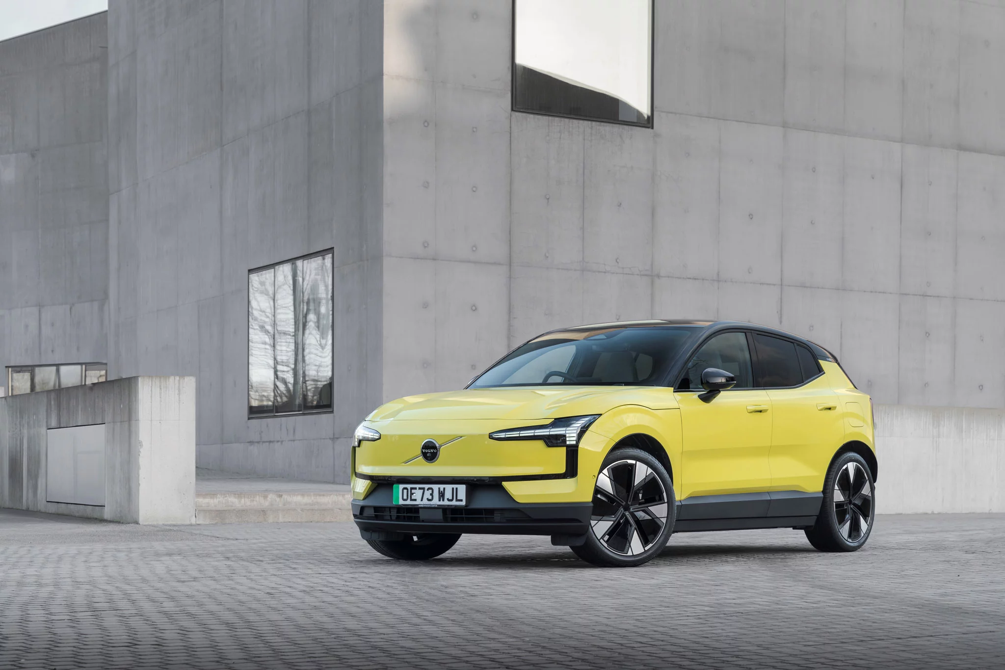 Moss Yellow Volvo EX30