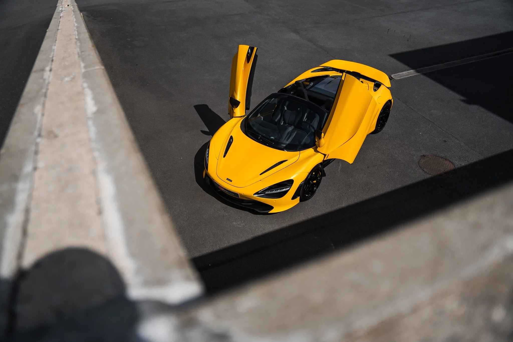Volcano Yellow McLaren 720S