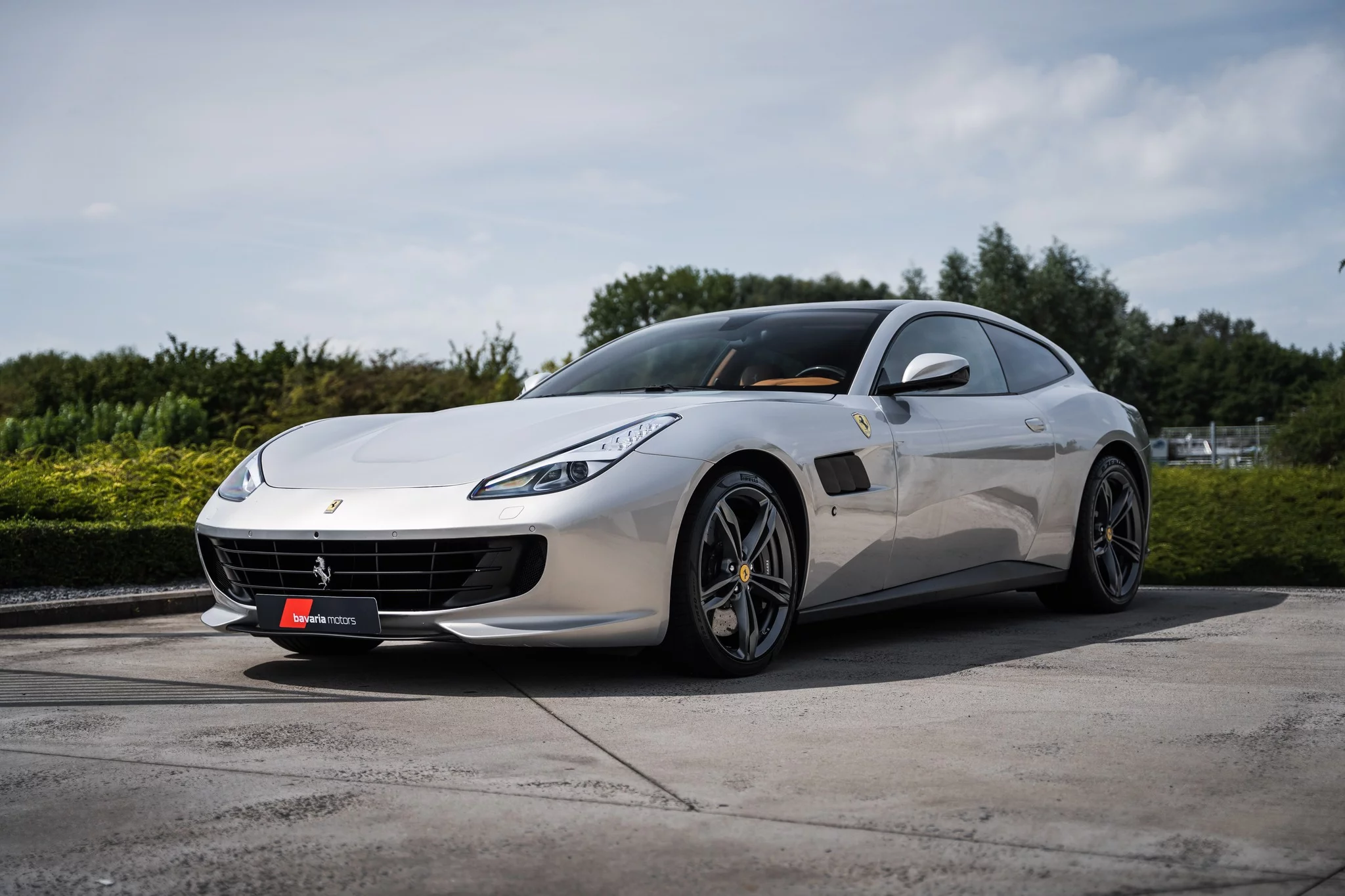 Grigio Abu Dhabi Ferrari GTC4Lusso