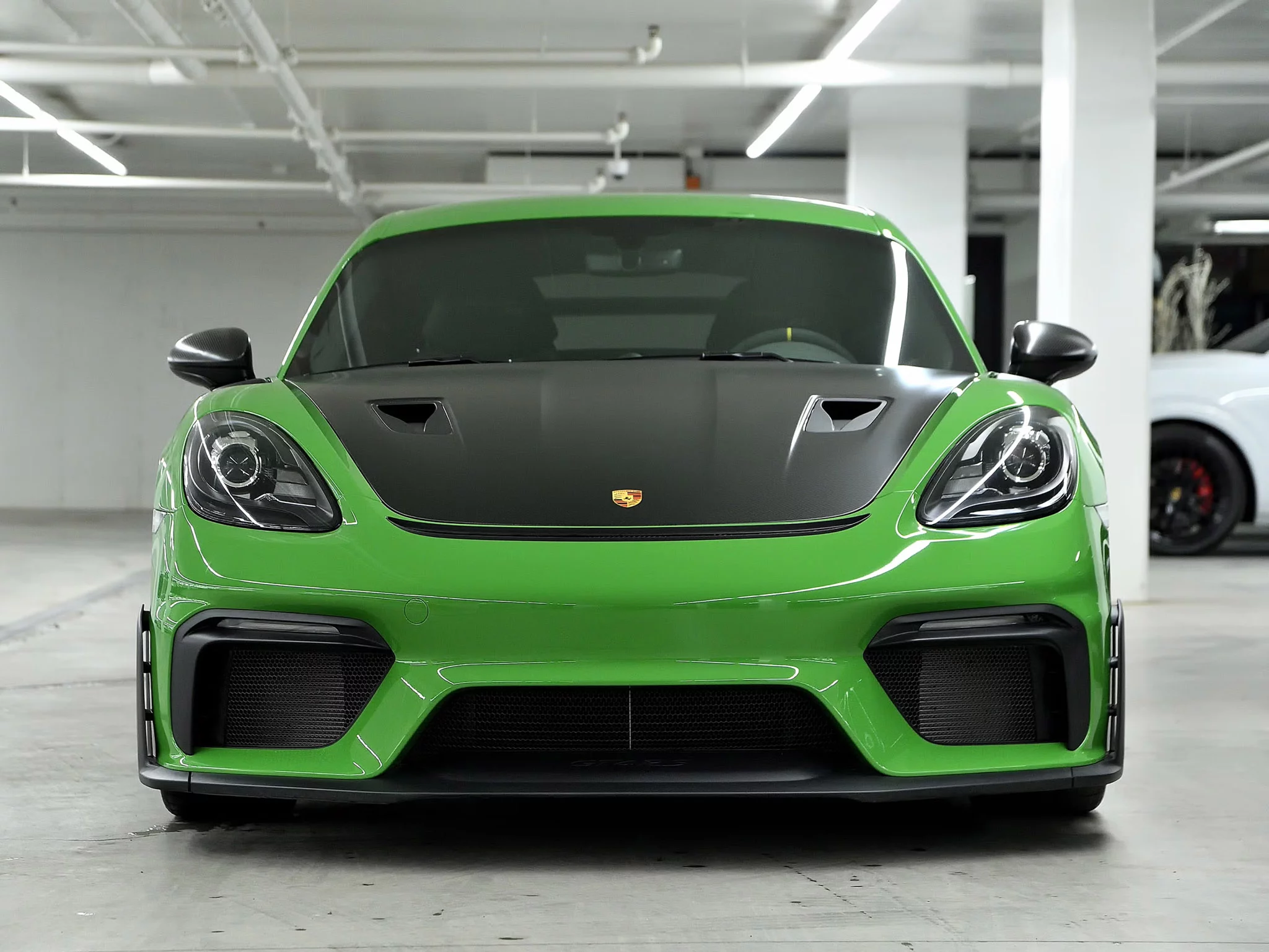 Willow Green Porsche 718 Cayman GT4 RS