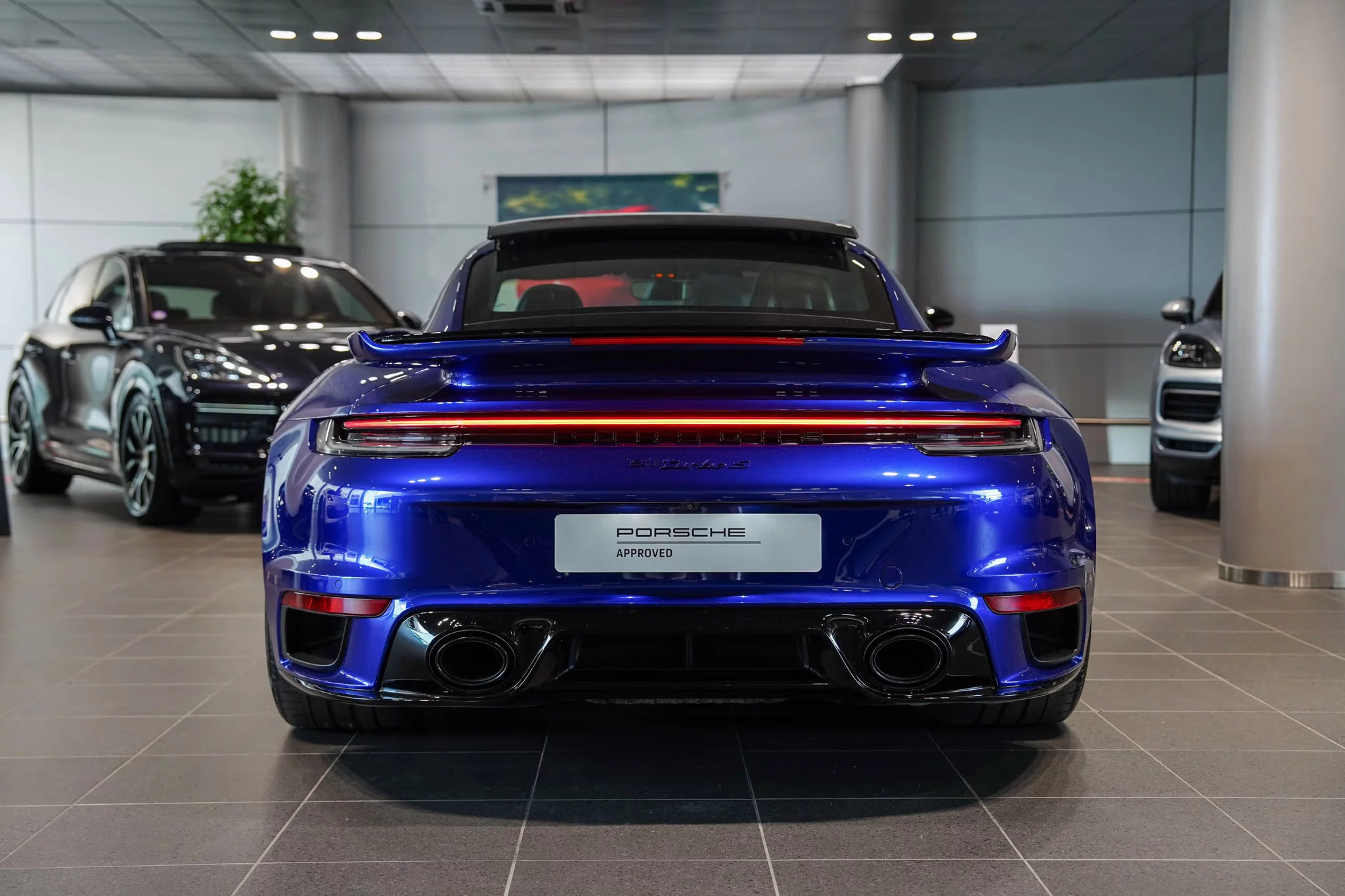 San Marino Blue Porsche 911 Turbo
