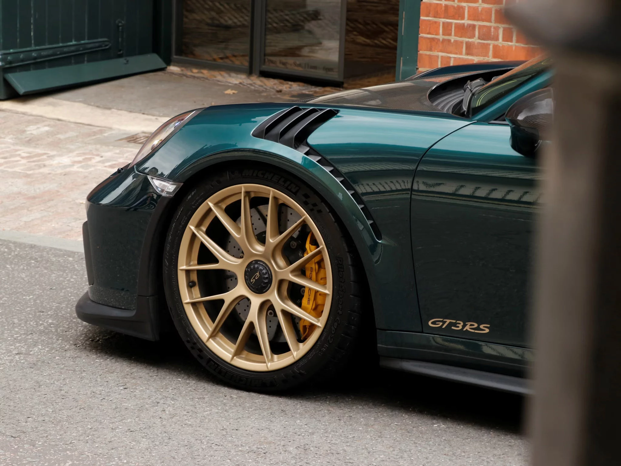 Jet Green Metallic Porsche 911 GT3 RS