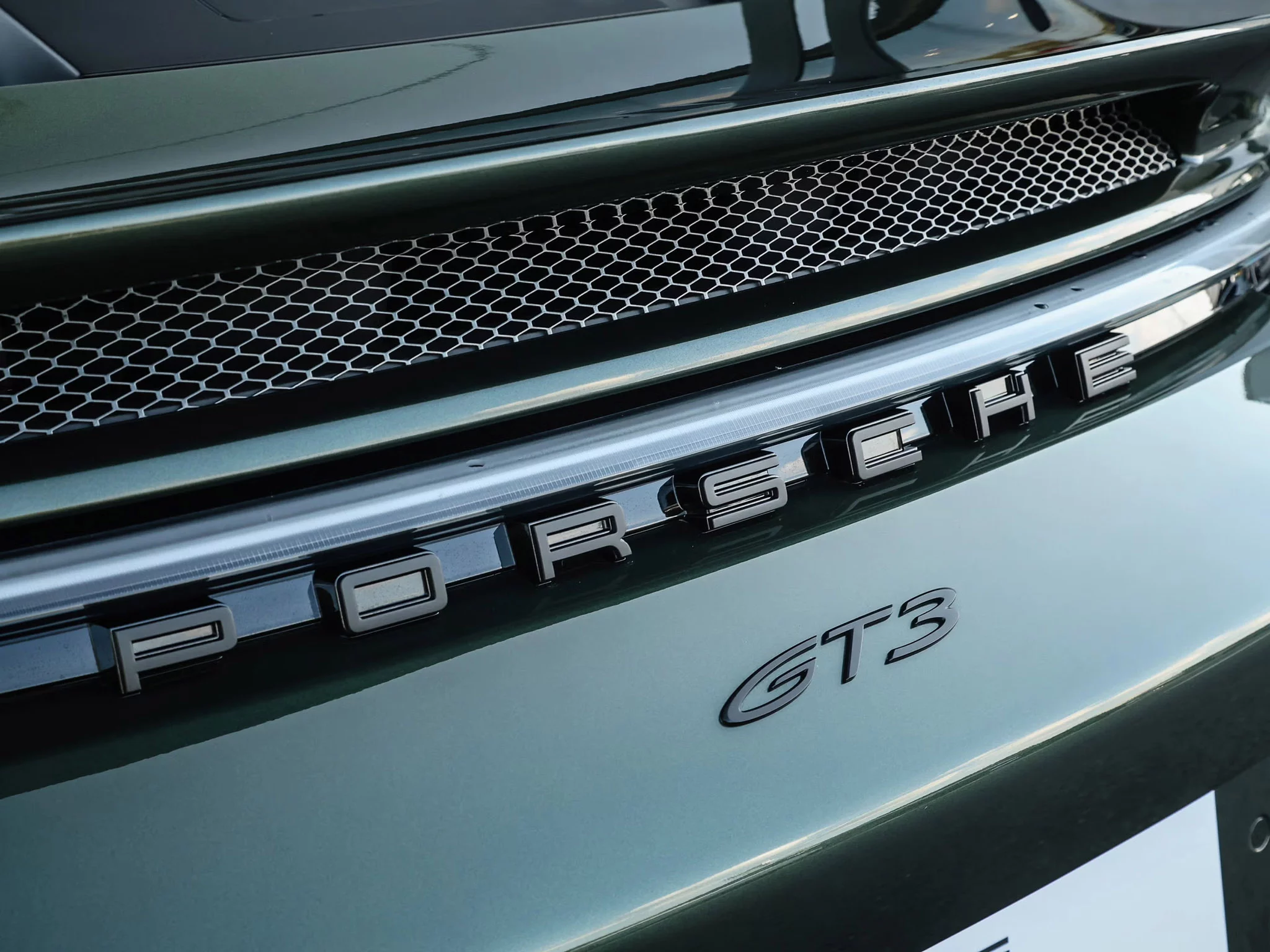 Oak Green Metallic Porsche 911 GT3