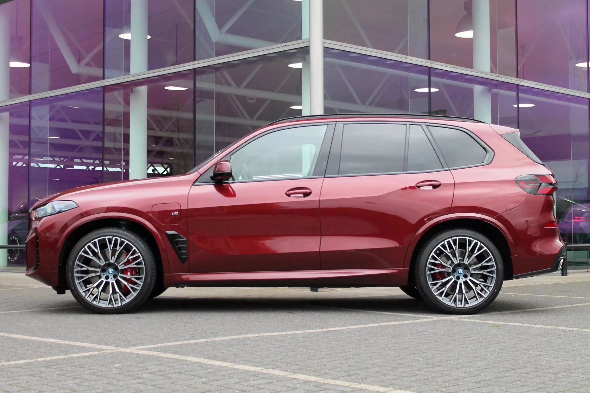 Ruby Red II BMW X5