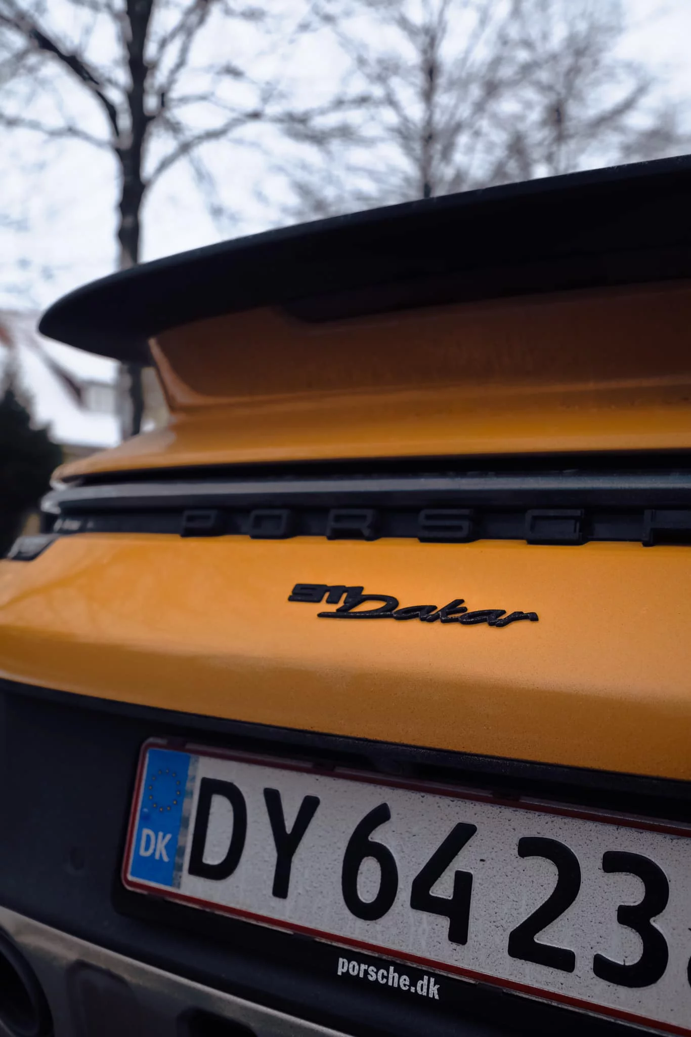 Bahama Yellow Porsche 911 Dakar