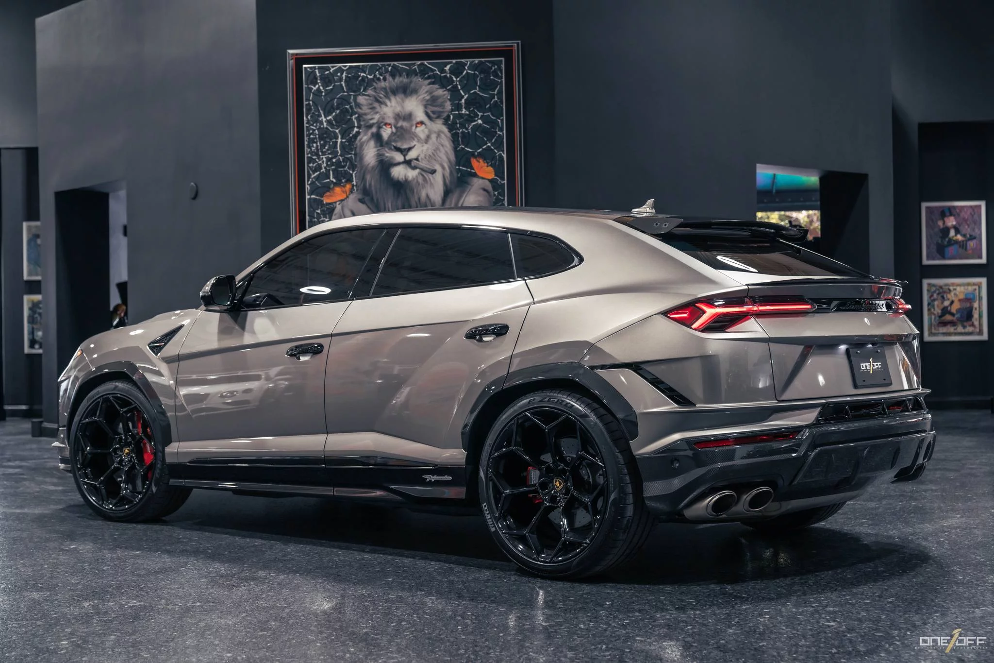 Grigio Antares Lamborghini Urus