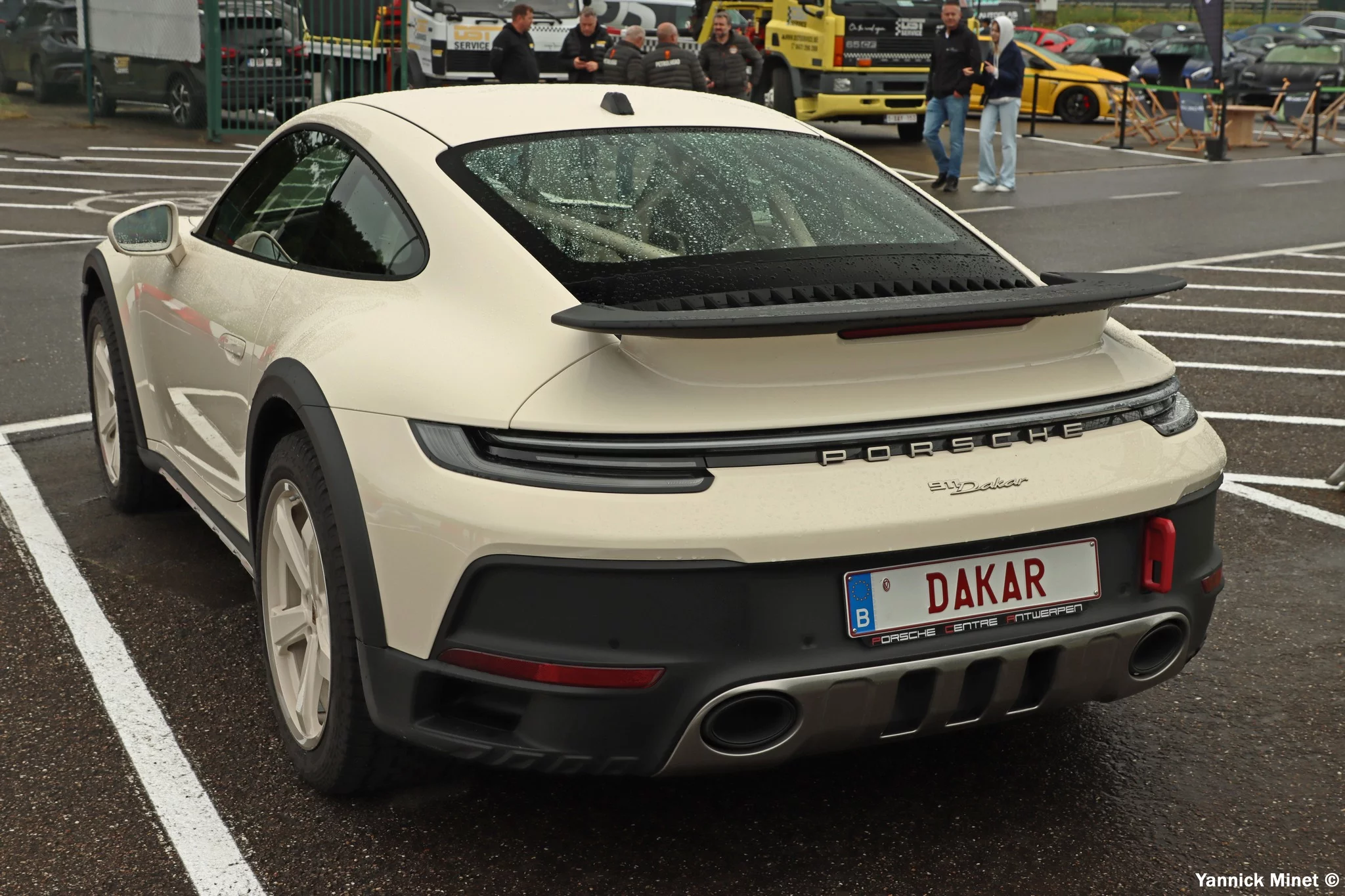 Creme White Porsche 911 Dakar