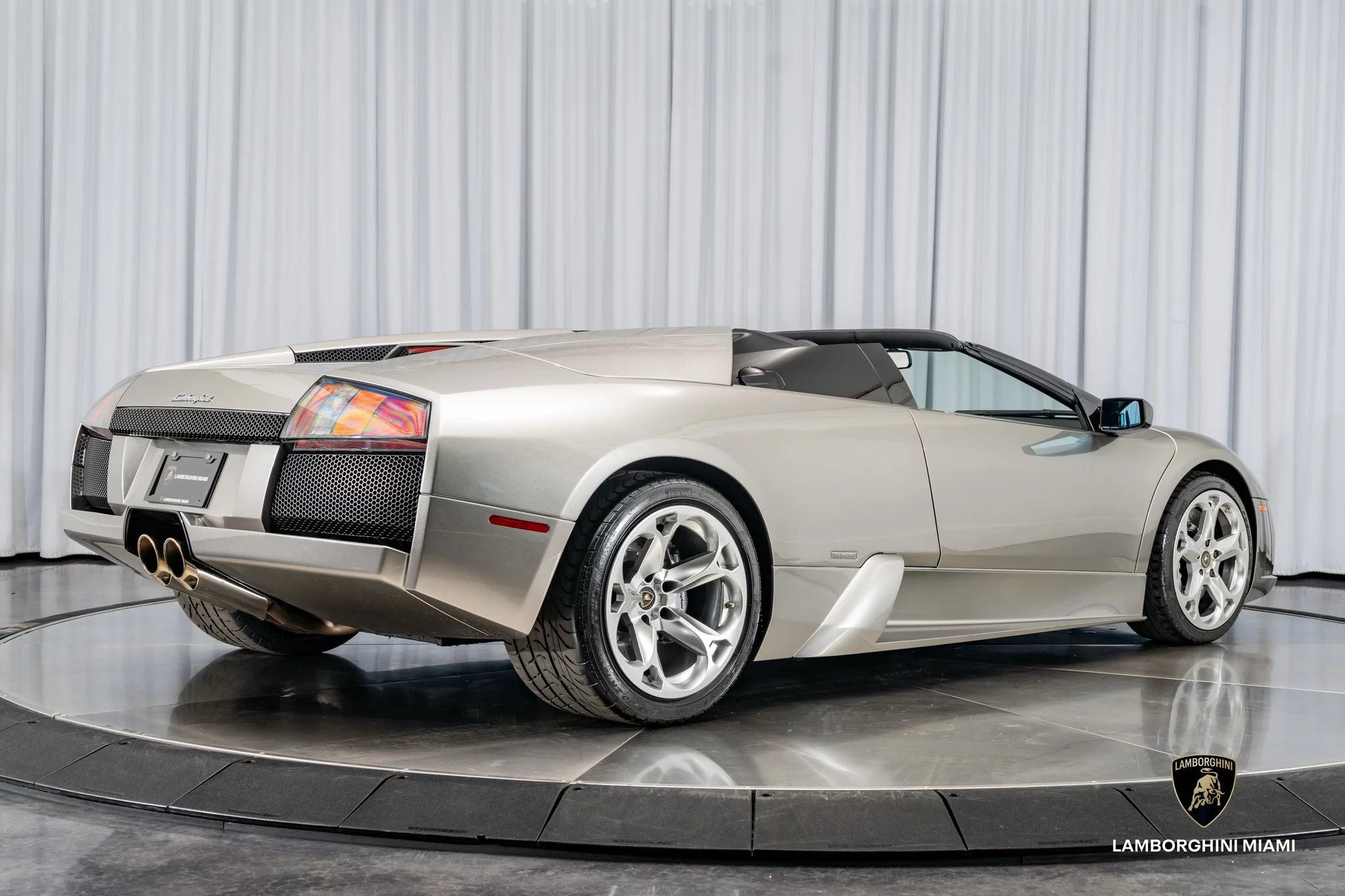 Grigio Antares Lamborghini Murciélago