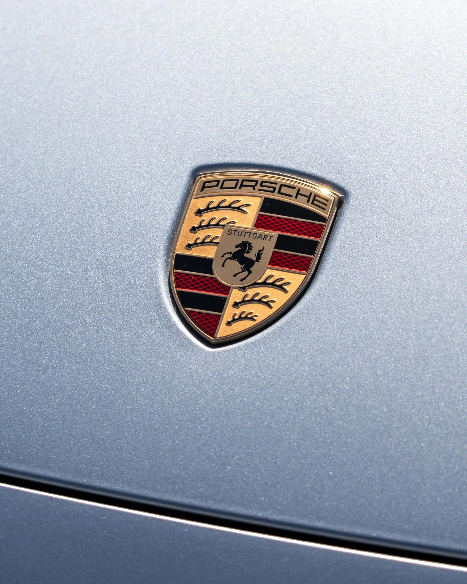 Dolomite Silver Metallic Porsche Macan Electric