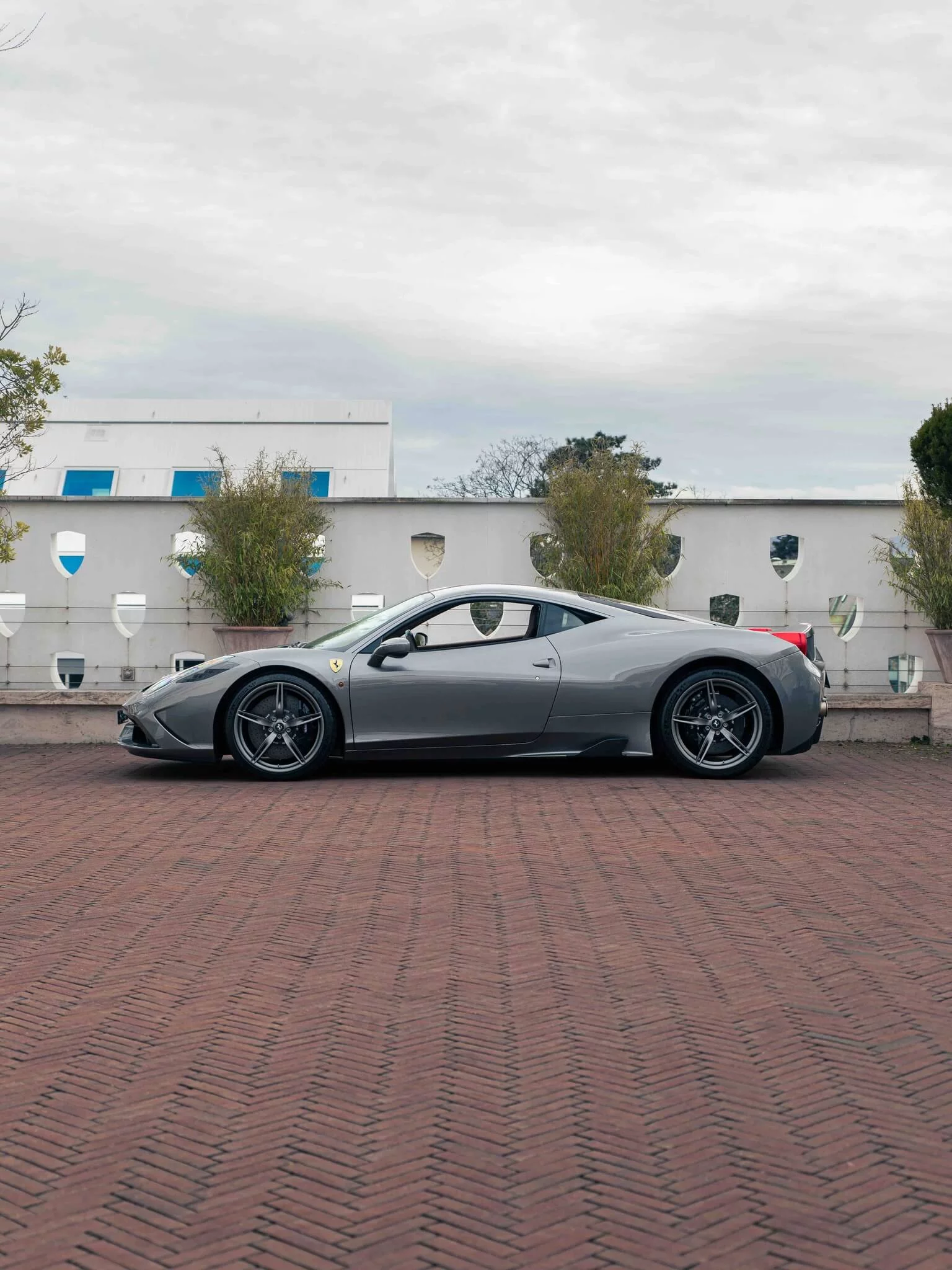 Grigio Ferro Ferrari 458