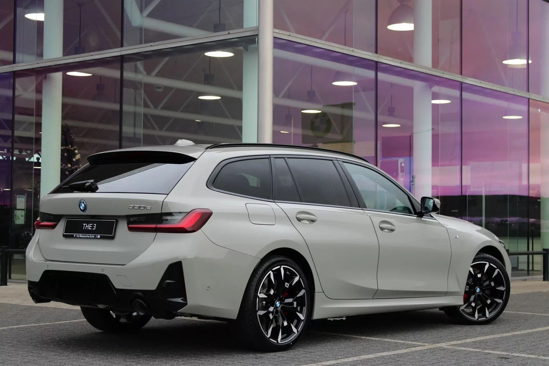 Fashion Grey BMW 3 Series