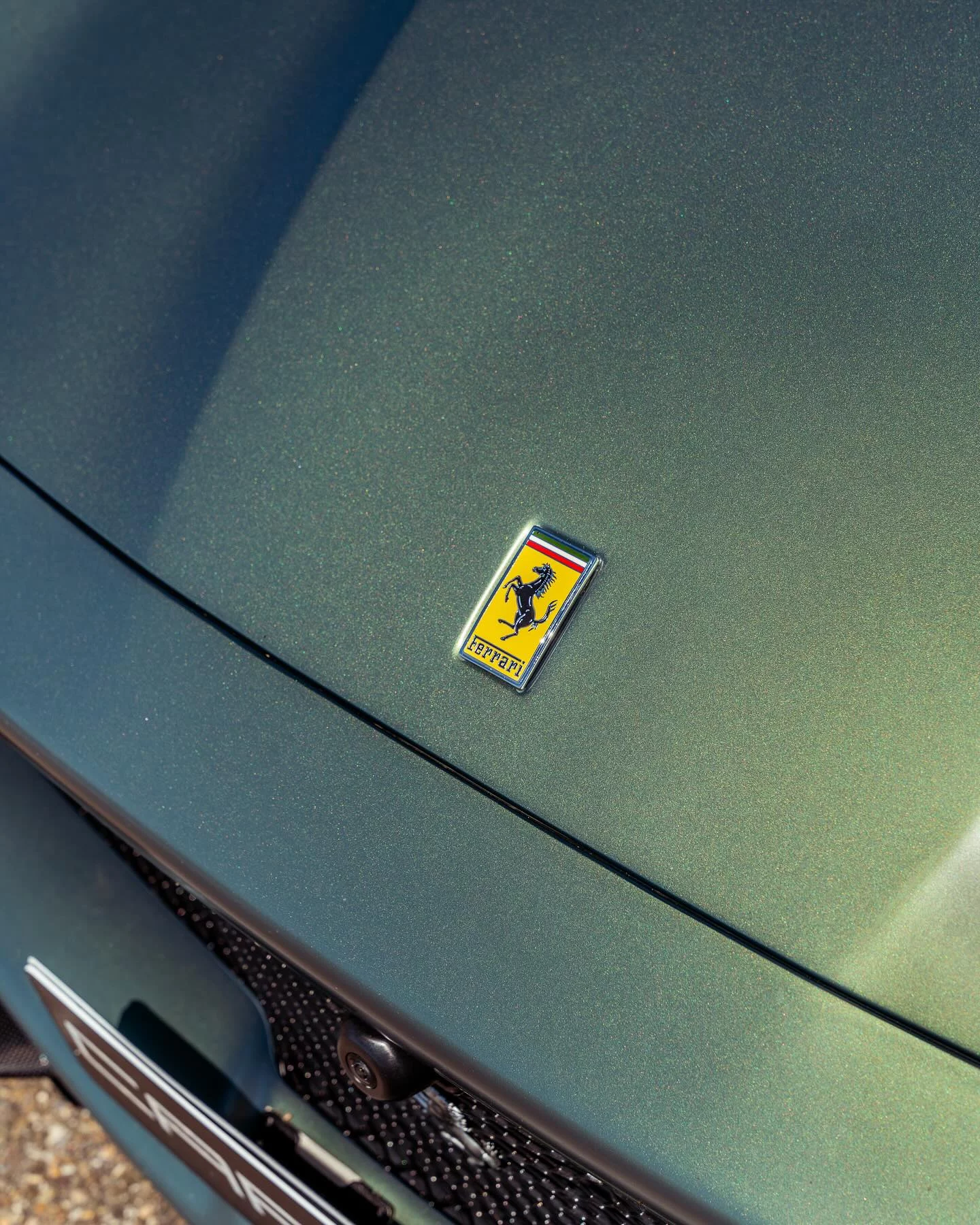 Verde Minerale Opaco Ferrari 812